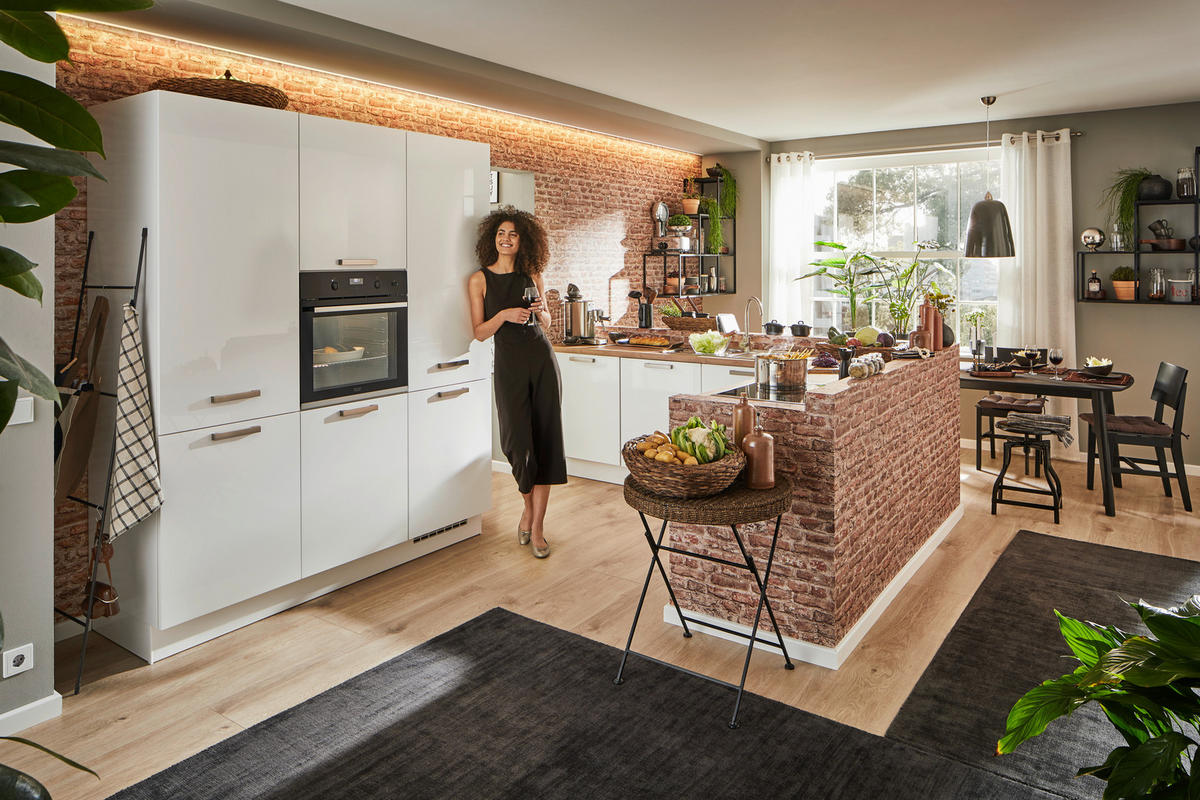 INBYGGNADSKÖK   - stålfärgad/vit, Design, metall/trämaterial - Celina