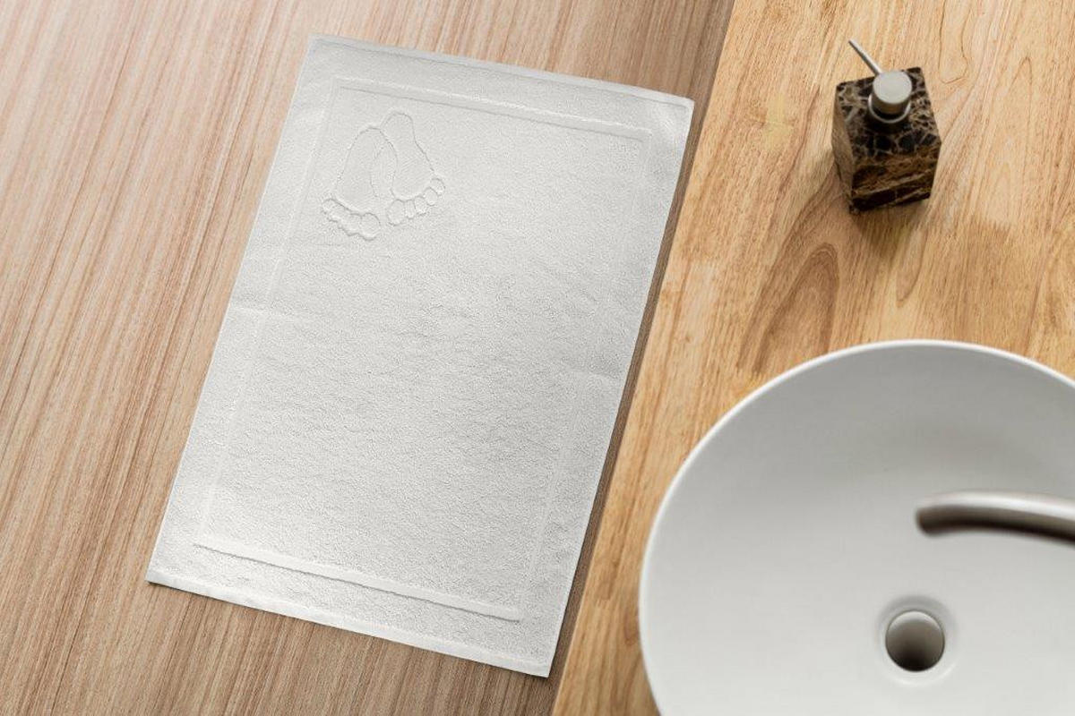 KUPATILSKA PROSTIRKA Bathmat  bela 50/70 cm  - bela, Osnovno, tekstil (50/70cm) - Boxxx