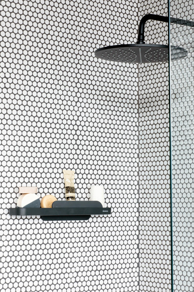 POLICA ZA TUŠ KABINU  metal, plastika  - siva, Osnovno, metal/plastika (42.1/7.3/9cm) - Brabantia