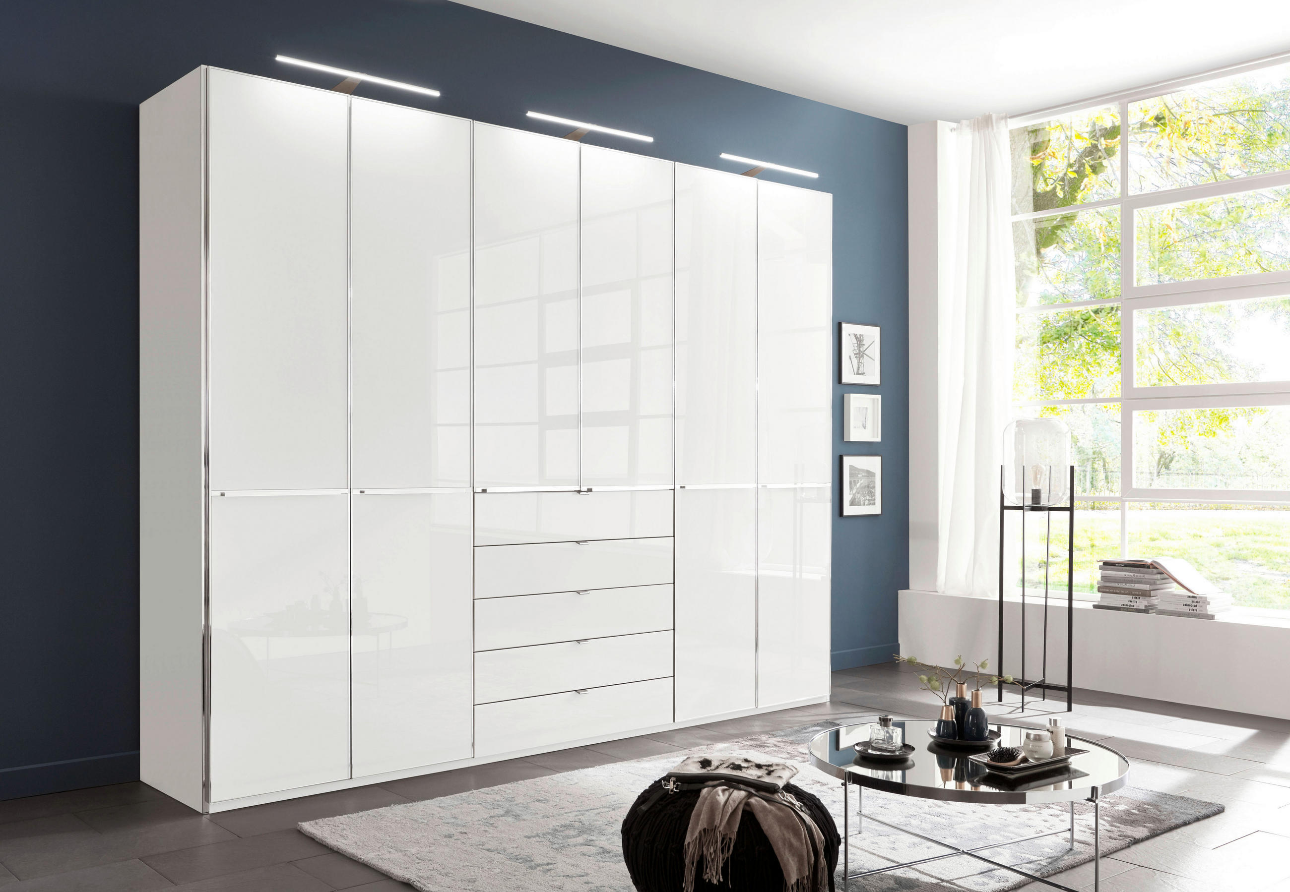 KLEIDERSCHRANK 6-türig Weiß - Chromfarben/Weiß, KONVENTIONELL, Glas/Holzwerkstoff (300/236/58cm) - Novel