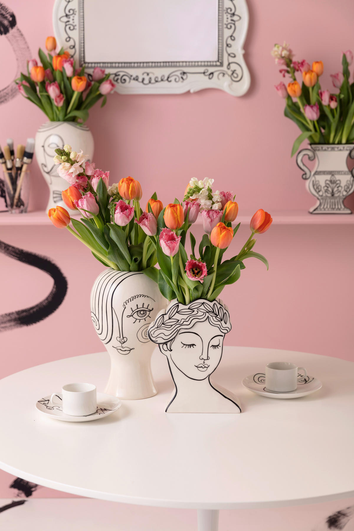 VÁZA, keramika, 30 cm - černá/vysoce lesklá bílá, Konvenční, keramika (19/30/19cm) - Kare-Design