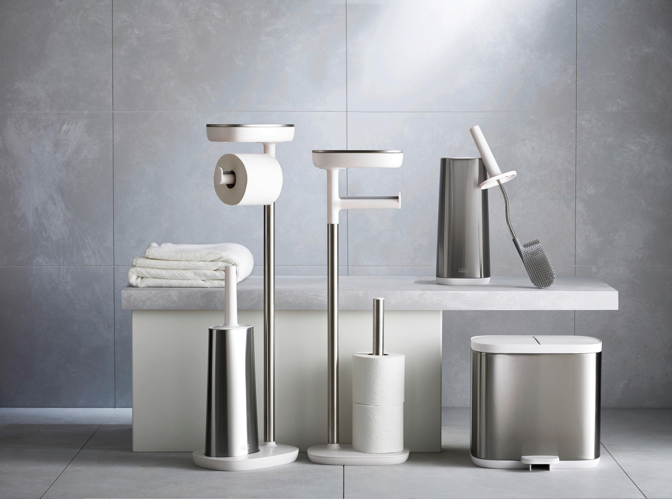 KOŠ KOZMETIČKI  6 l  SPLIT STEEL  - crna, Konvencionalno, metal/plastika (27,2/28,3/22,75cm) - Joseph Joseph