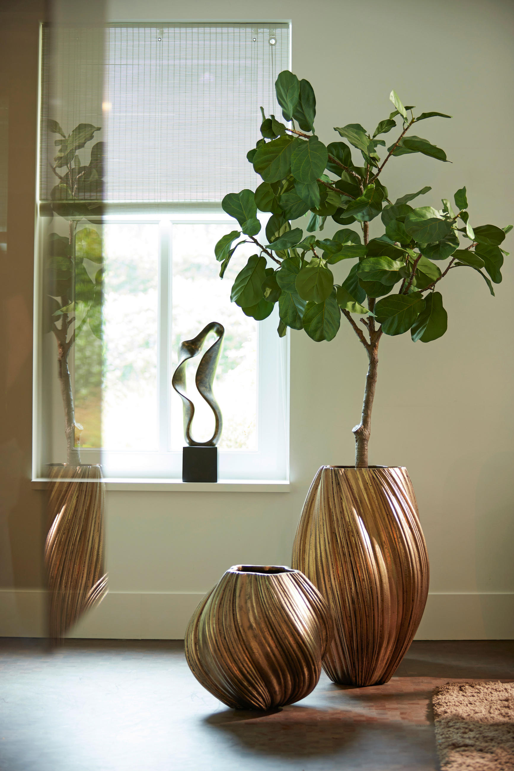 SKULPTUR - Goldfarben/Schwarz, Basics, Kunststoff (21,5/15/69,5cm) - Light & Living