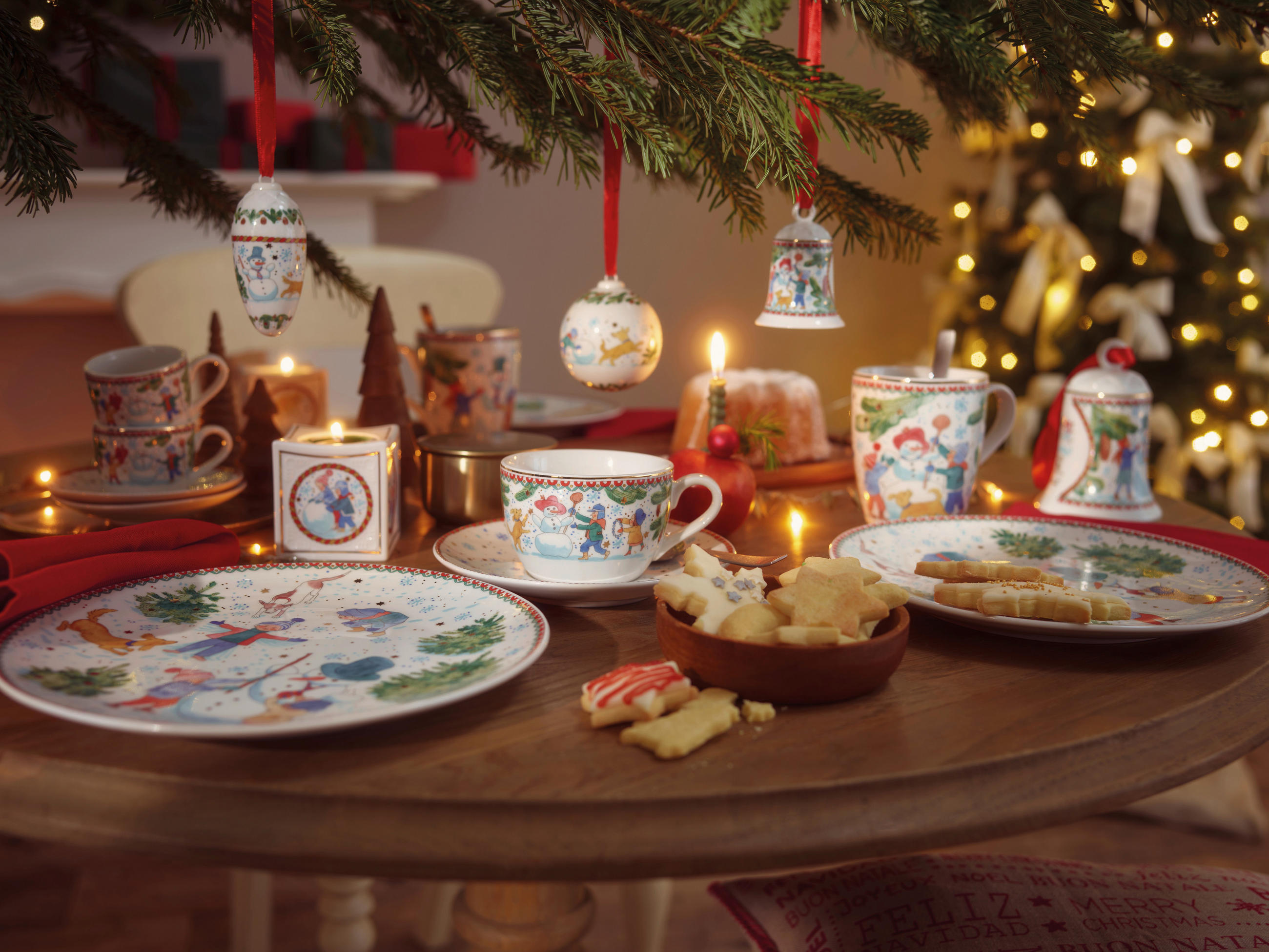 SET MINIGLOCKE & KUGEL 2-teilig Sammelkollektion 25 - Weihnachtsspiele  - Multicolor, Basics, Keramik (13/9/6,5cm) - Hutschenreuther
