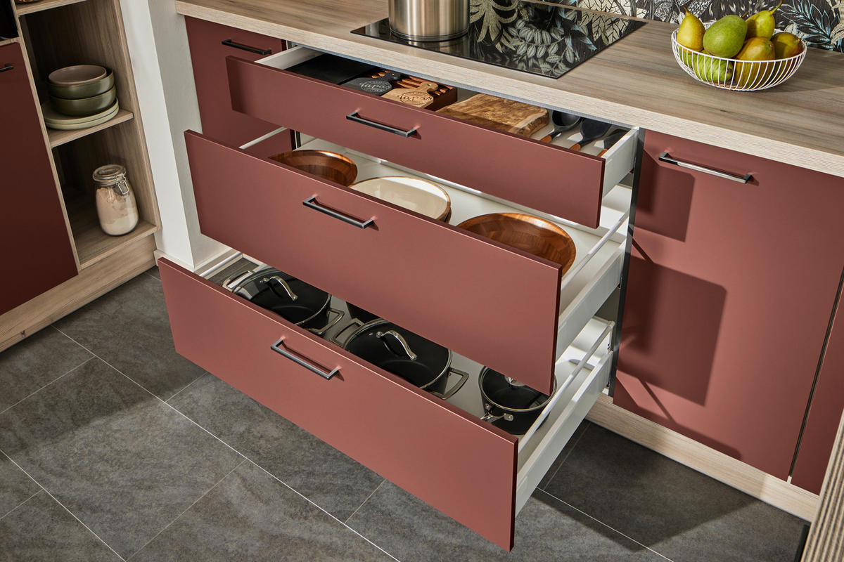 ECKKÜCHE  in Rot, Tannenholzfarben  - Rot/Tannenholzfarben, Design, Holzwerkstoff/Metall (121,6/280/150cm) - Xora