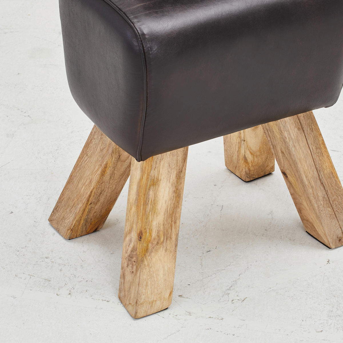 TABURET, dřevo, kůže, 42/45/35 cm - černá/přírodní barvy, Lifestyle, dřevo/kůže (42/45/35cm) - Livetastic