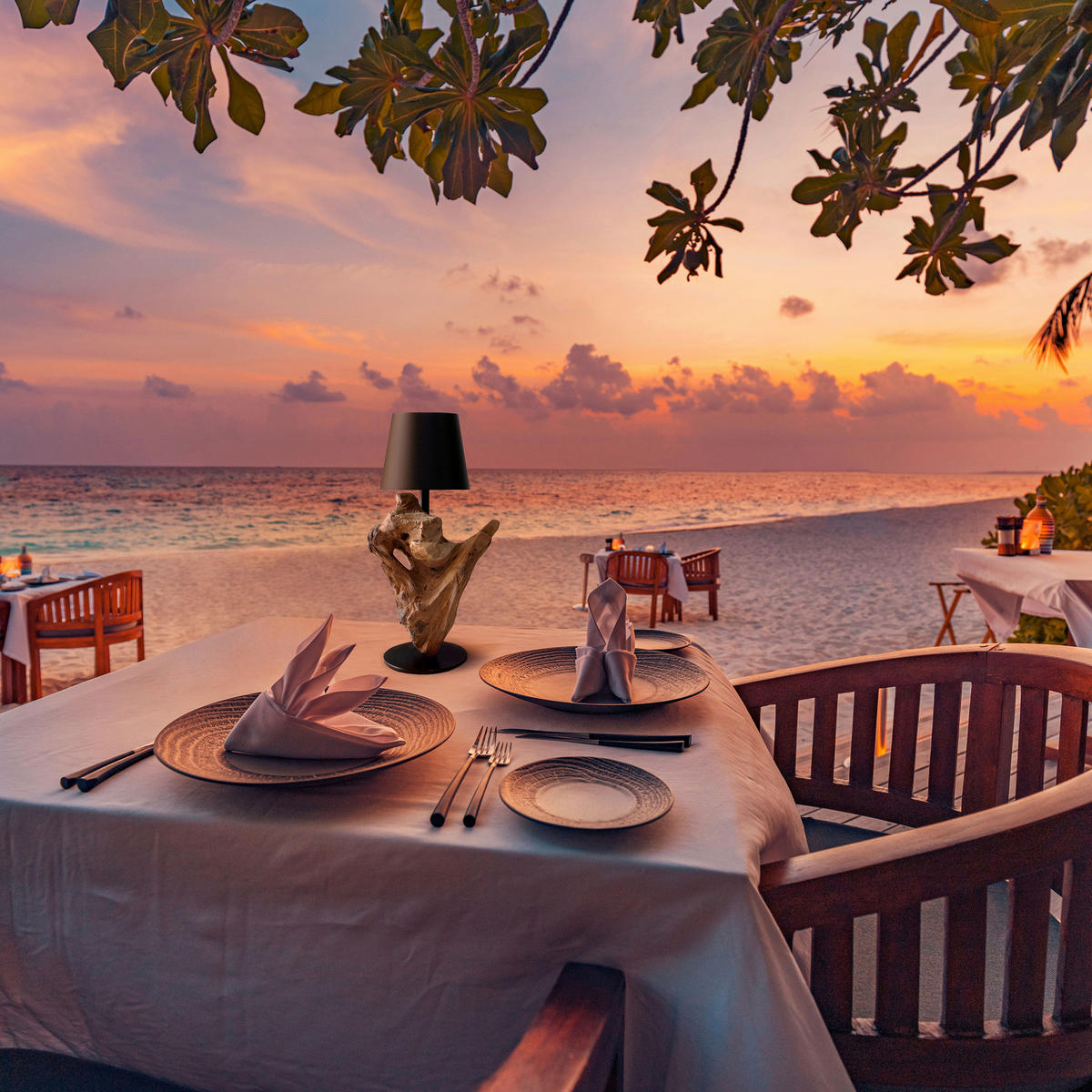 LED-TISCHLEUCHTE 13/29/13 cm   - Schwarz/Naturfarben, Design, Holz/Metall (13/29/13cm) - P & B