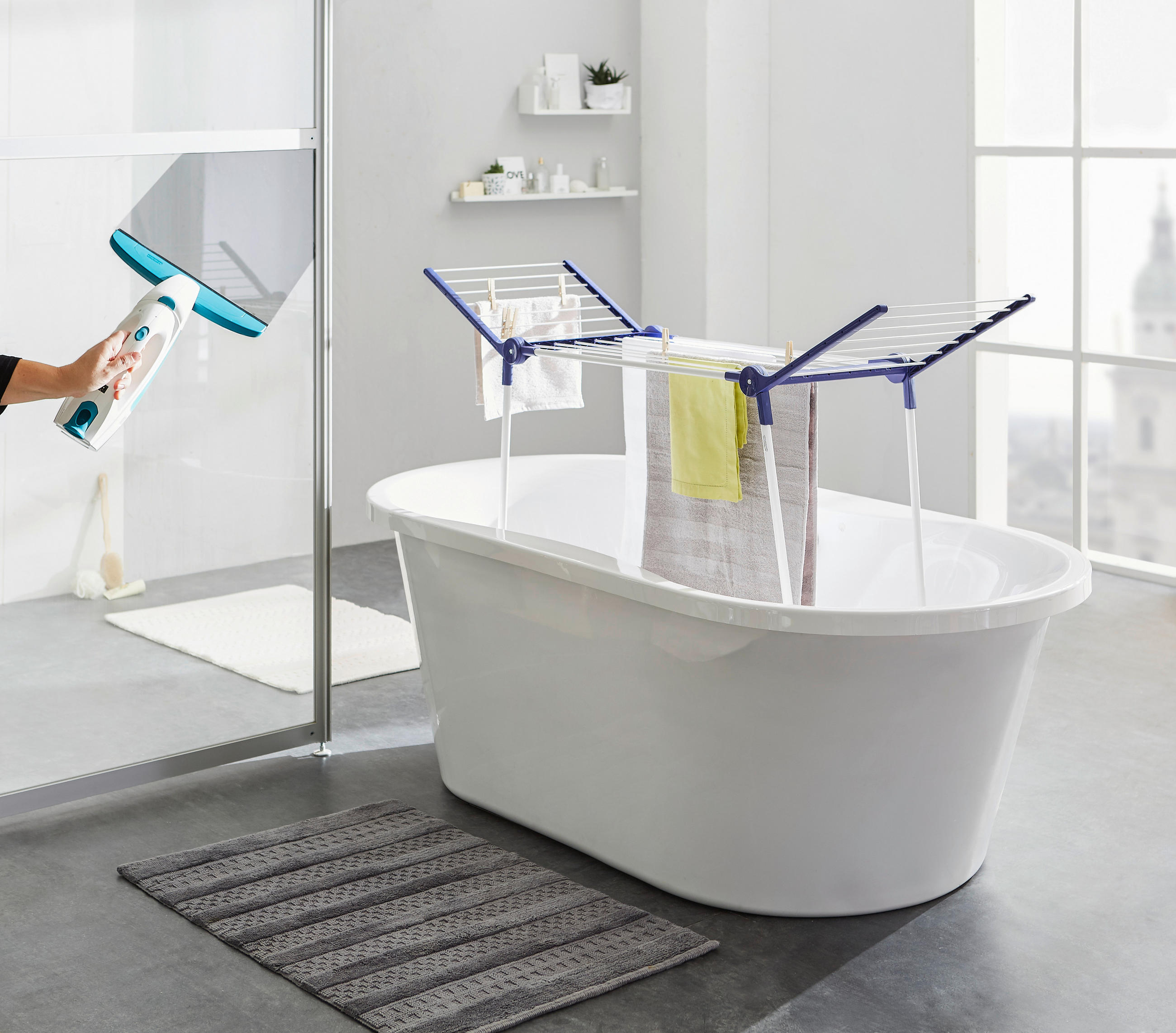 SUŠÁK Pegasus 120 solid bath - bílá/modrá, Basics (149/43/76cm) - Leifheit