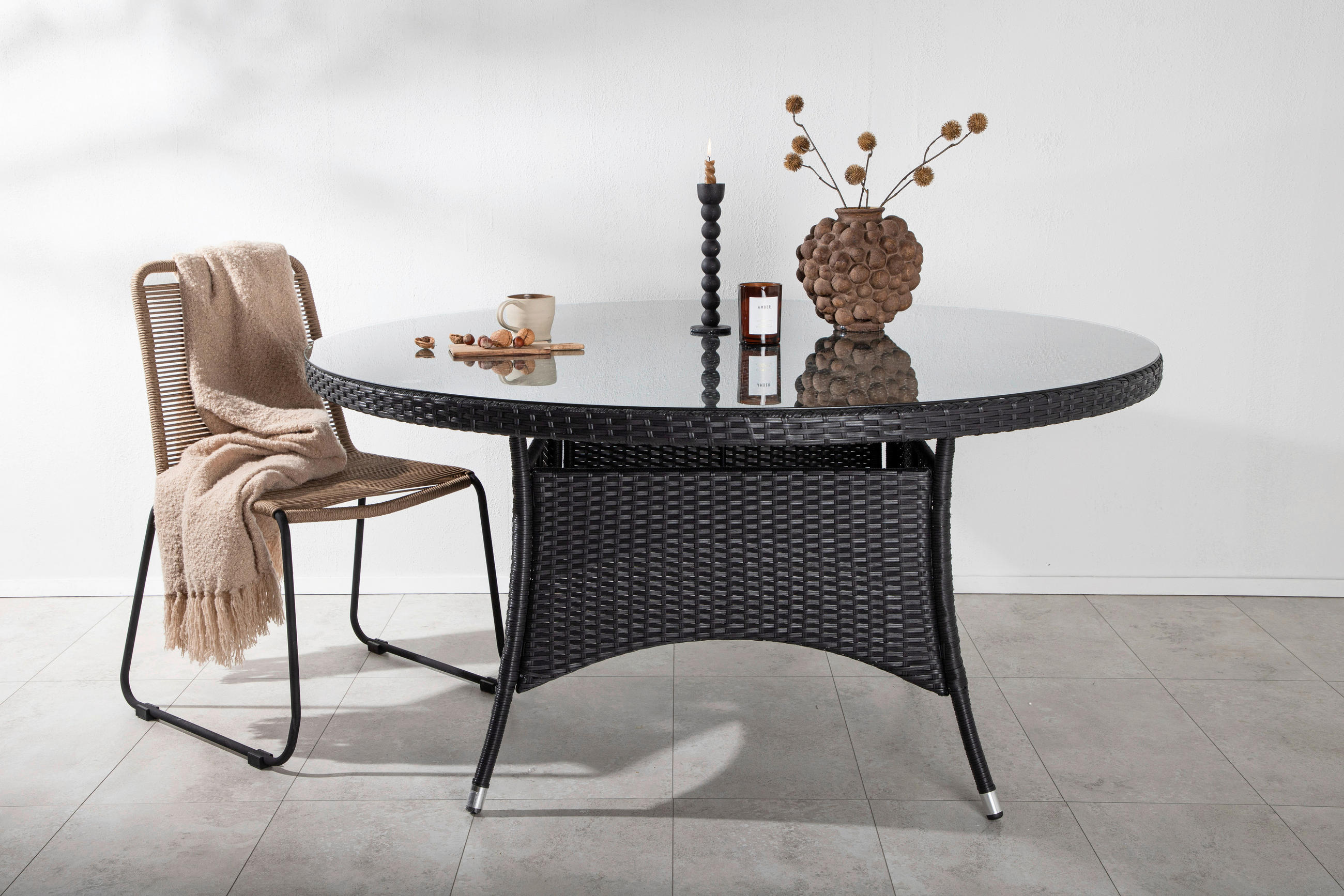 UTEBORD metall, plast, glas rund  - svart, Klassisk, metall/glas (150/150/74cm) - Gardenson