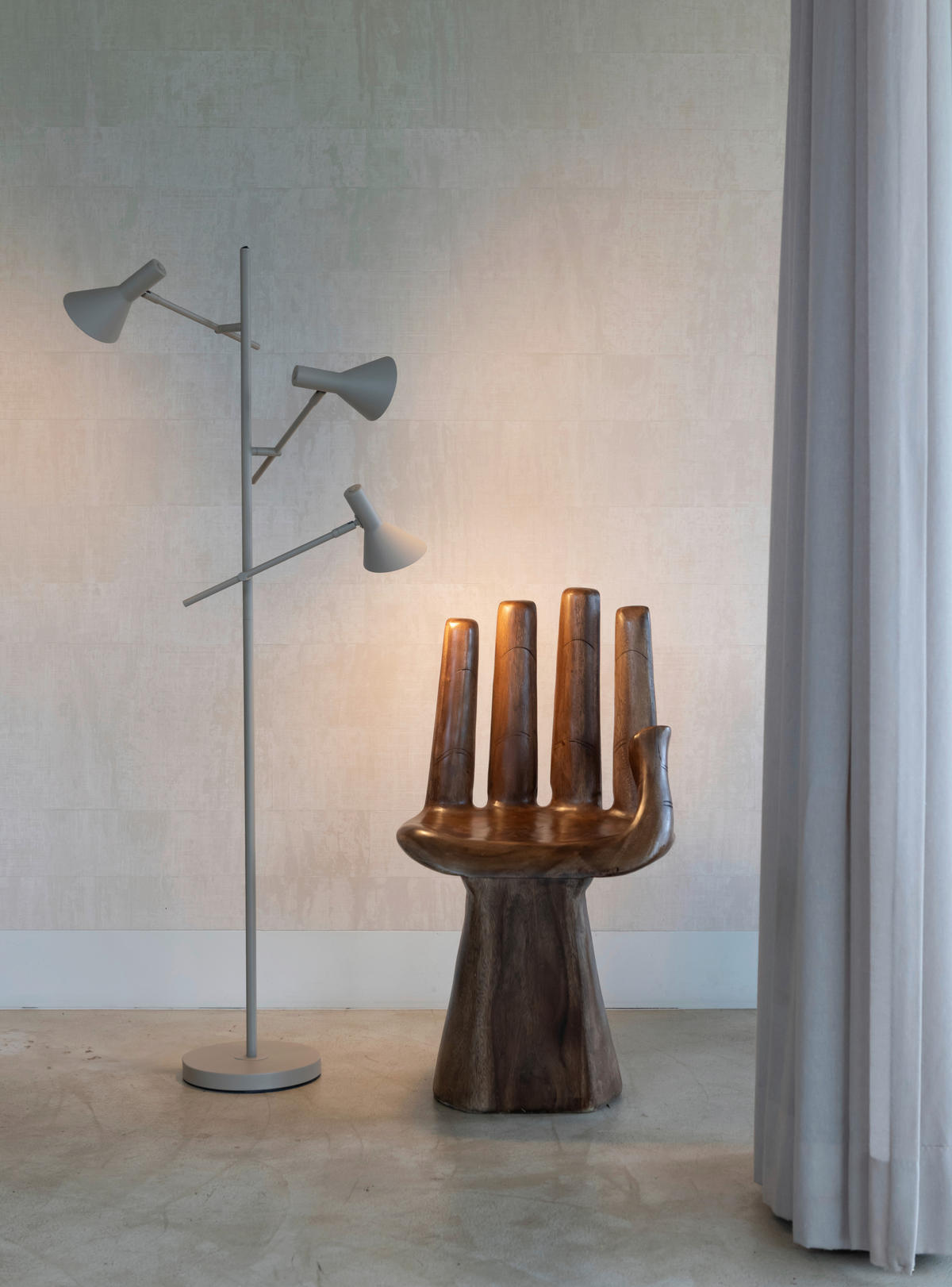 STEHLEUCHTE - Sandfarben, Design, Metall (59/44/171cm) - It's about Romi