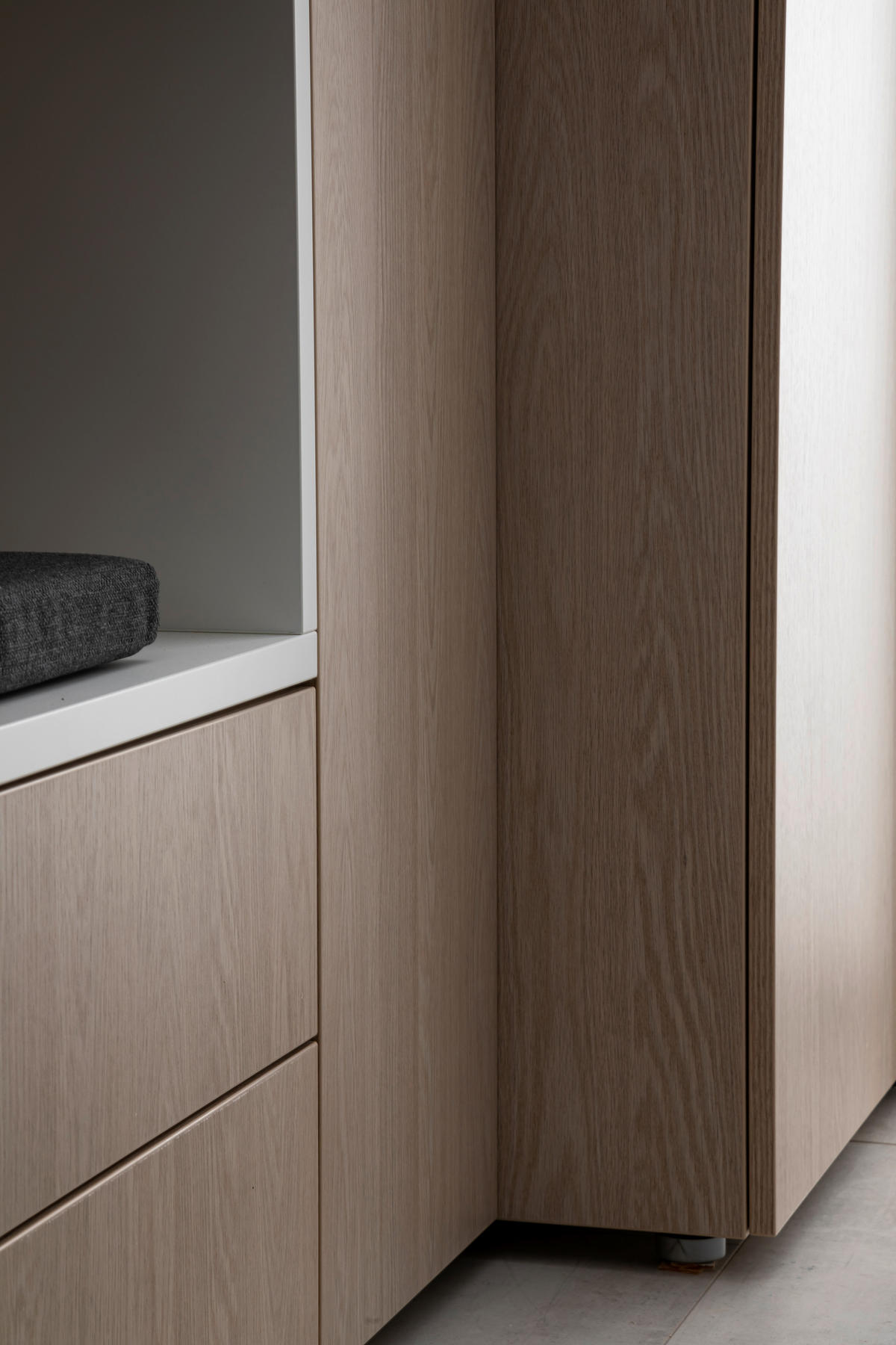 GARDEROBE 10-teilig  in 250/233/59 cm  - Weiss/Eichefarben, Design, Holzwerkstoff/Textil (250/233/59cm) - Moderano