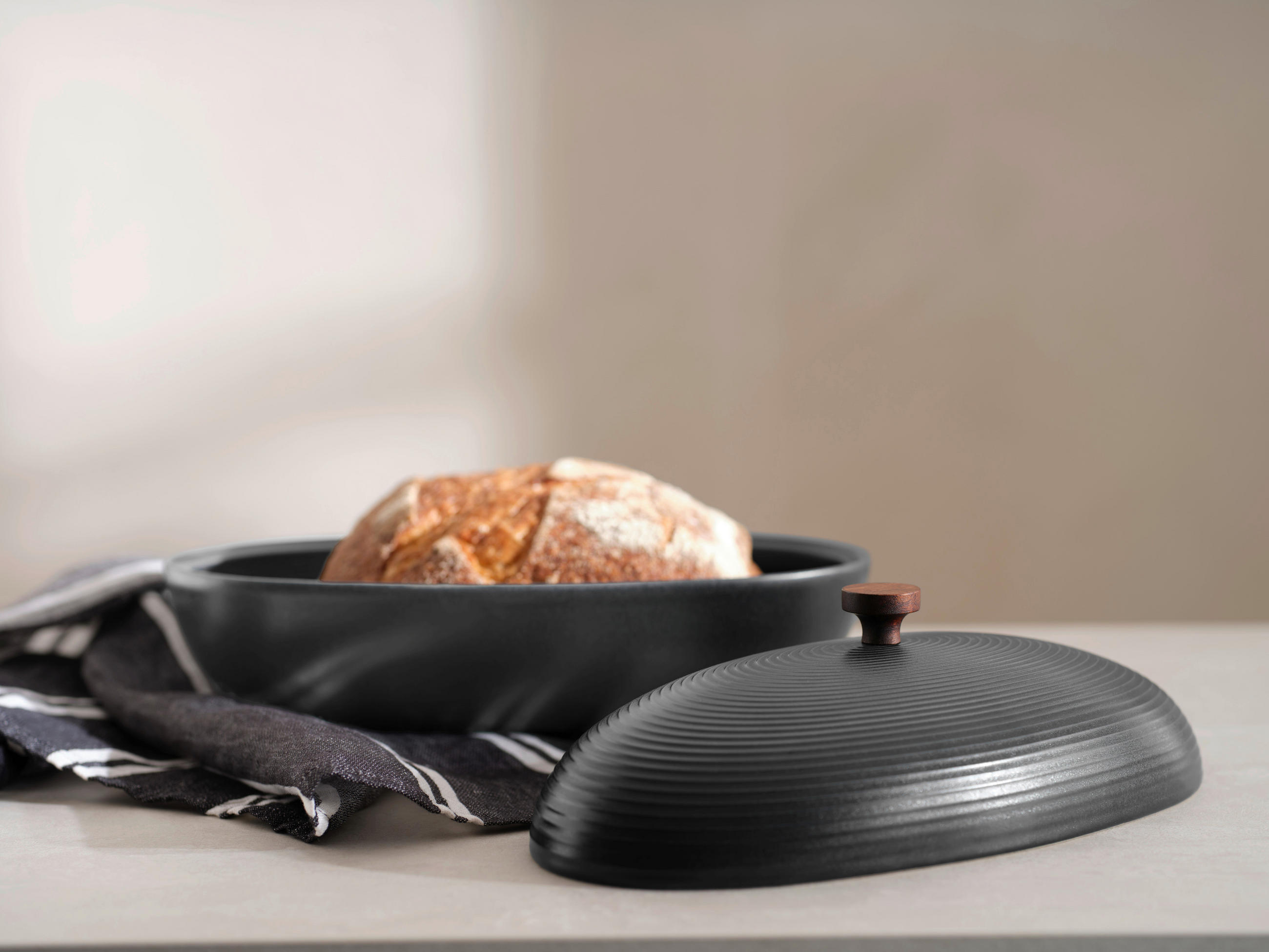 BROTTOPF - Schwarz, KONVENTIONELL, Keramik (32/16,5/18cm) - ASA