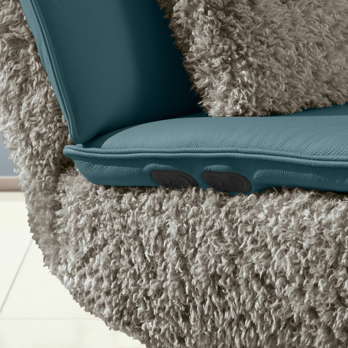 2-SITZER-SOFA  in Hochflor Echtleder Opal, Greige  - Greige/Opal, Design, Leder/Holz (240/65/104cm) - Koinor