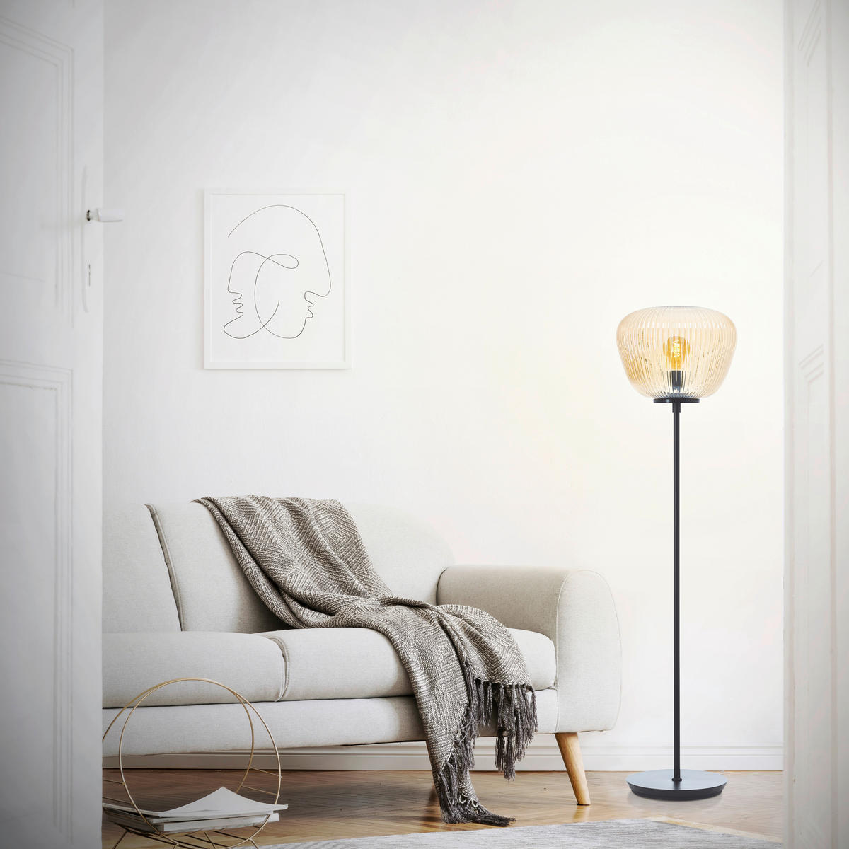 STOJACIA LAMPA, 35/140 cm  - čierna/jantárová, Basics, kov/sklo (35/140cm)