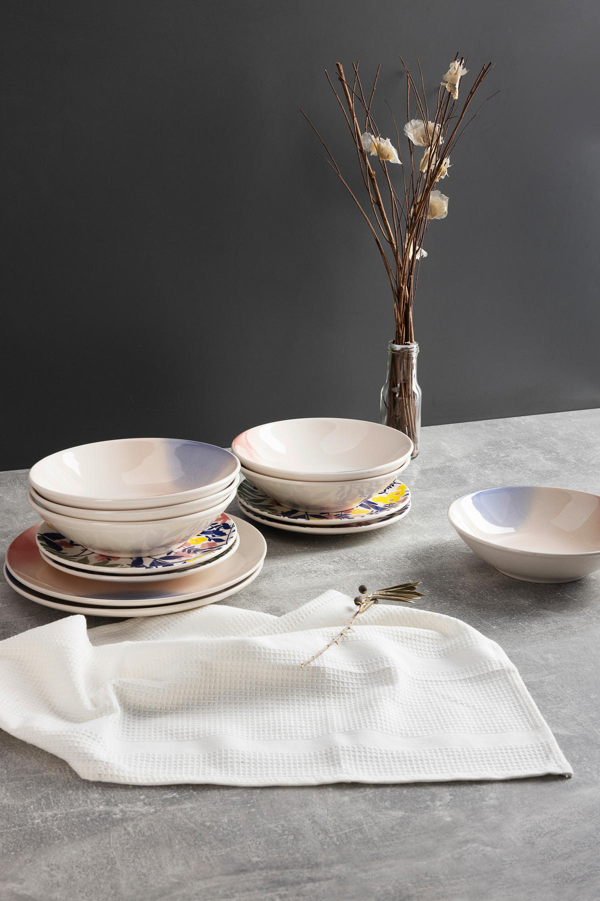 SERVICIU DE MASĂ 18 piese  - roz aprins/alb, Lifestyle, ceramică - Novel