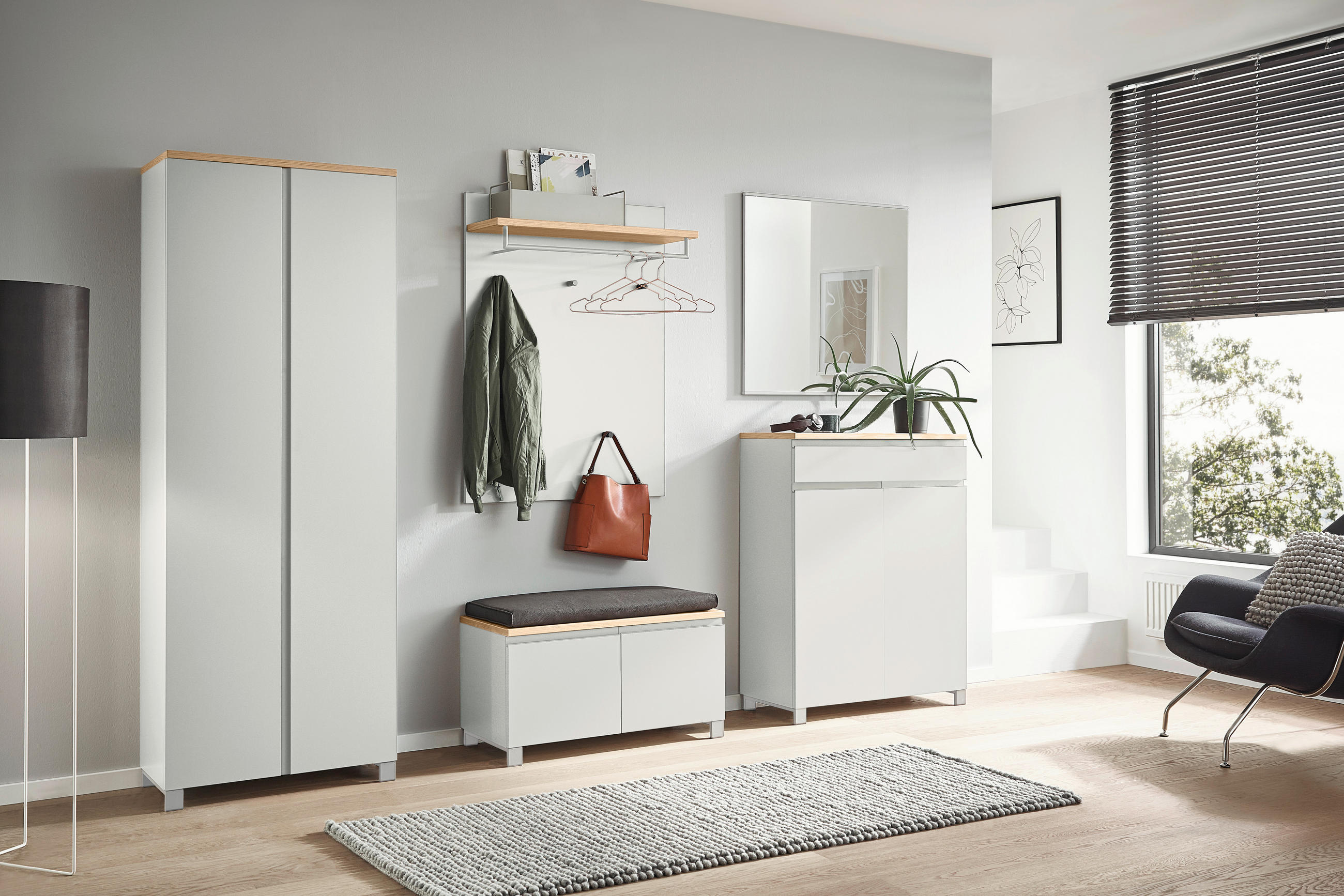 GARDEROBENBANK Balkeneiche furniert Weiß, Eichefarben - Eichefarben/Silberfarben, Design, Holz/Metall (84/45/40cm) - Dieter Knoll