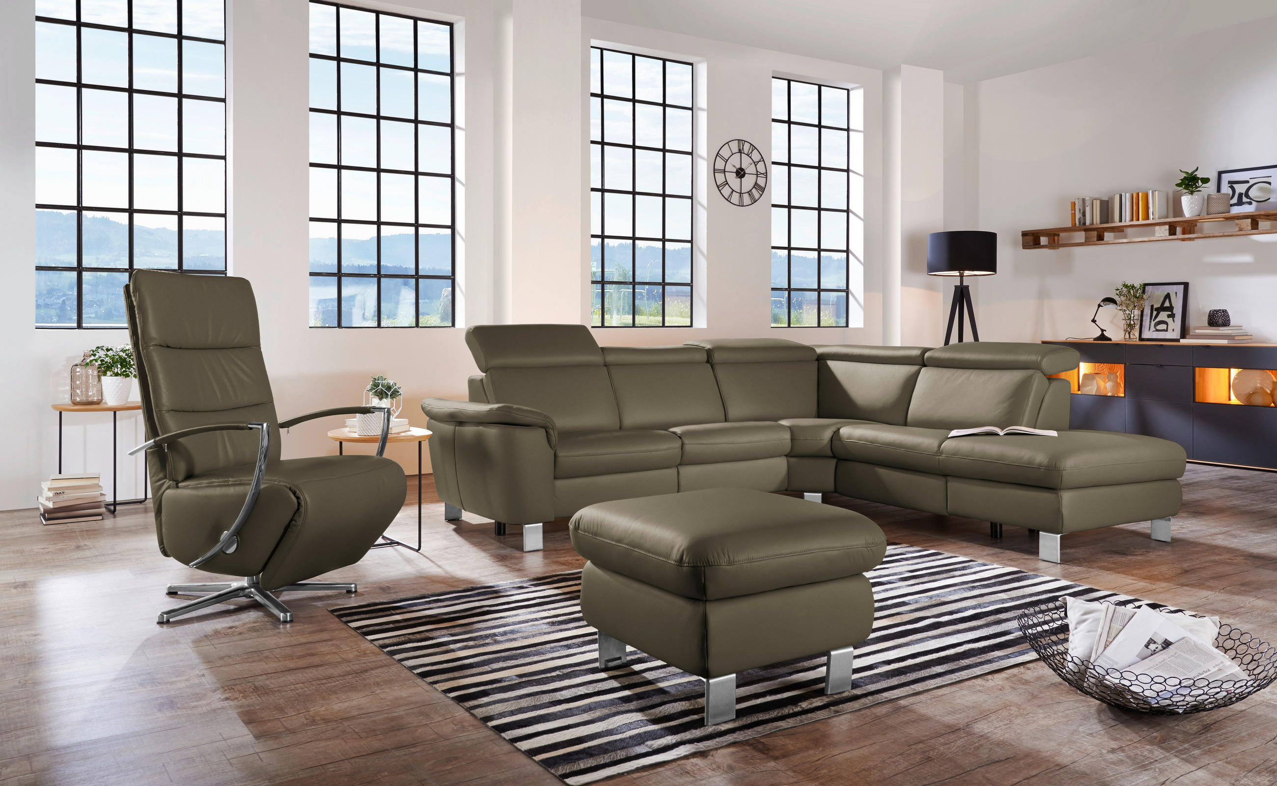 ECKSOFA in Echtleder Olivgrün  - Alufarben/Olivgrün, Design, Leder/Metall (271/239cm) - Cantus