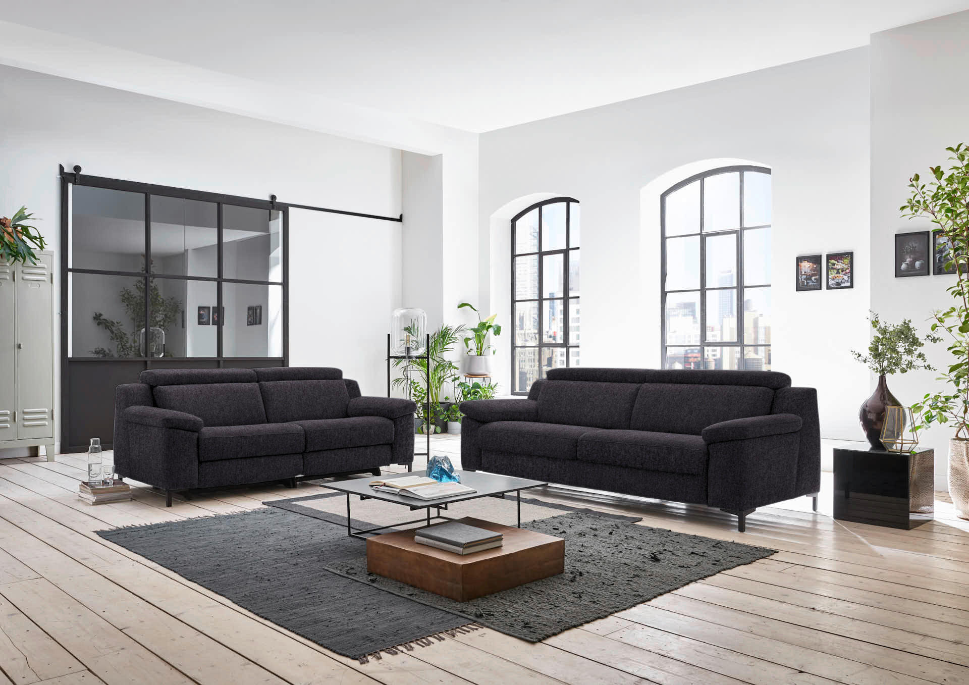 3-SITZER-SOFA in Chenille Anthrazit  - Anthrazit/Schwarz, Design, Textil/Metall (230/104/104cm) - Valdera