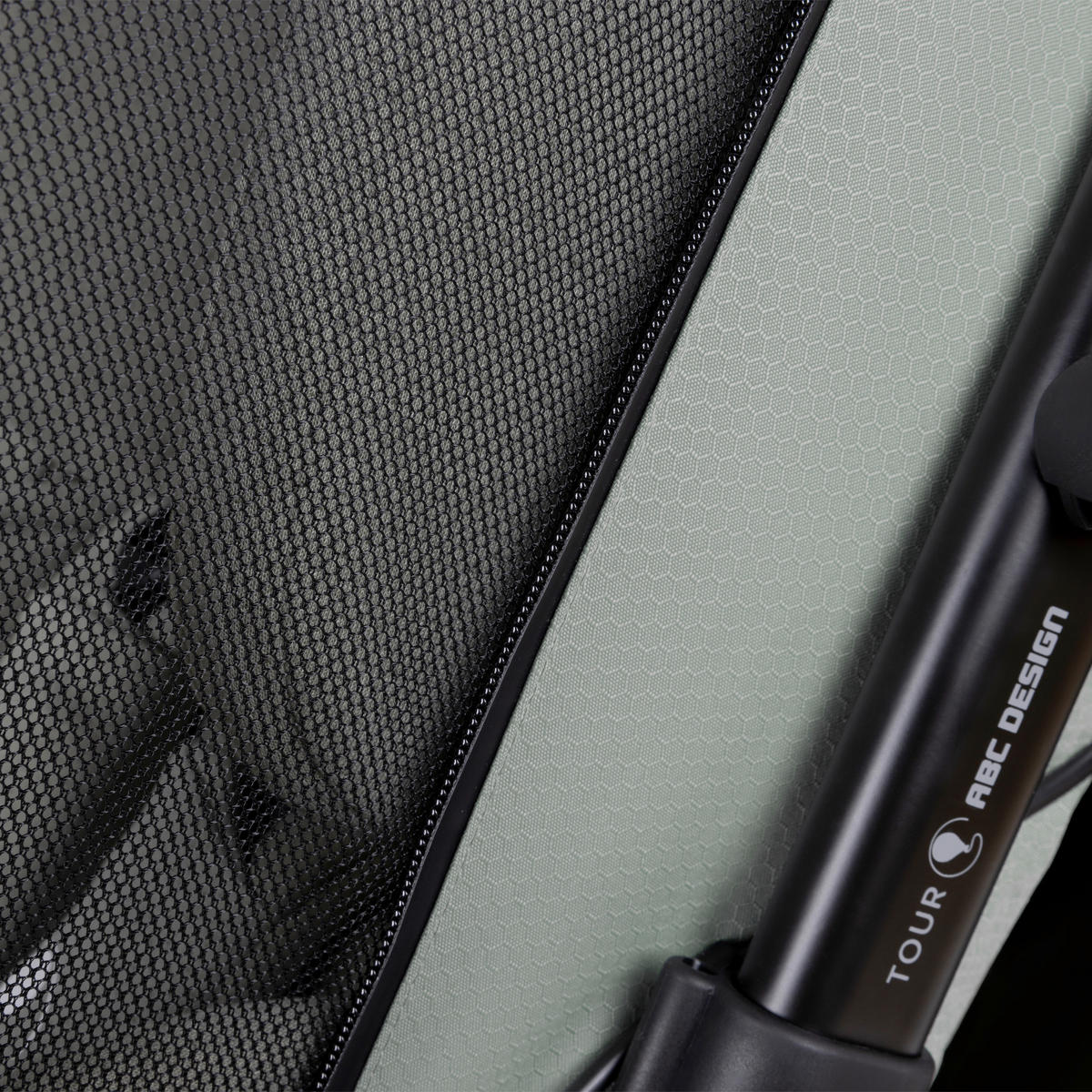 FAHRRADANHÄNGER   Tour 2  - Salbeigrün, Basics, Textil (81/53/56cm) - ABC Design