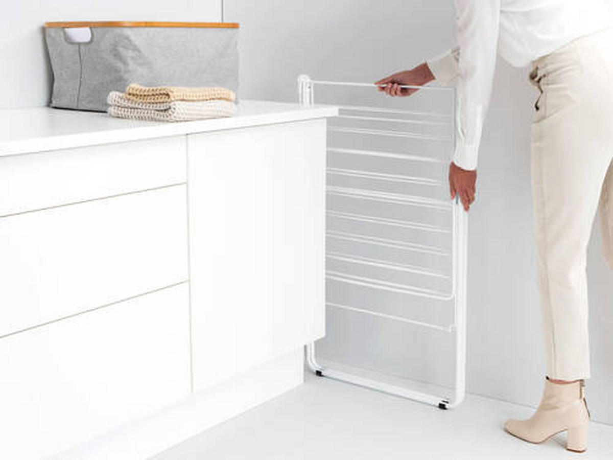 RUHASZÁRÍTÓ ÁLLVÁNY - fehér, Basics, fém (4.7kg) - Brabantia