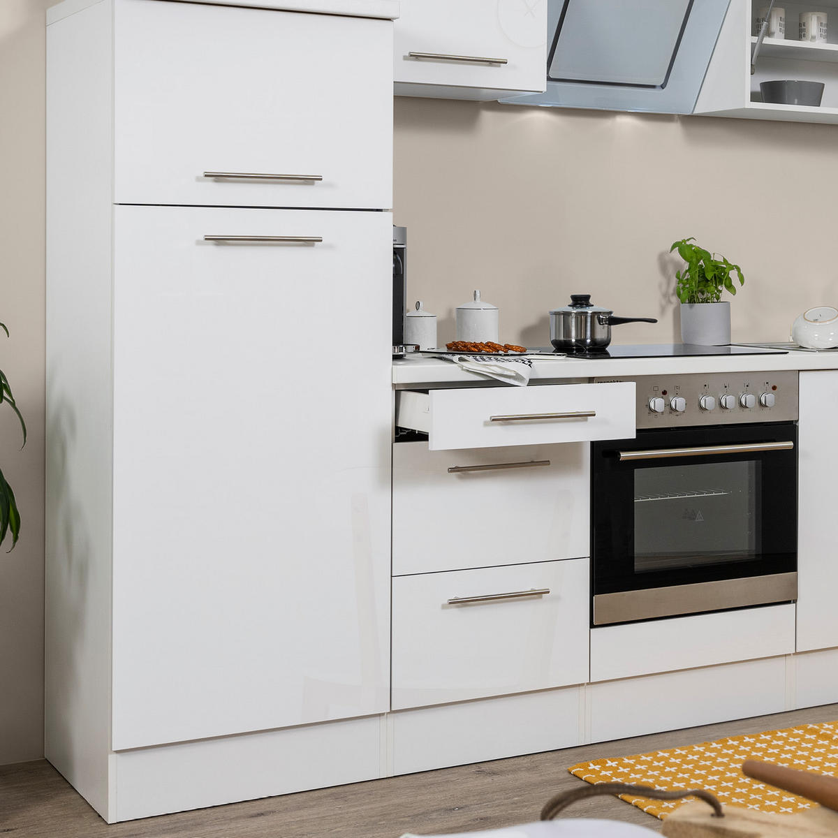 KÜCHENBLOCK 270 cm   in Weiss  - Weiss/Alufarben, Konventionell, Holzwerkstoff/Metall (270cm) - Respekta