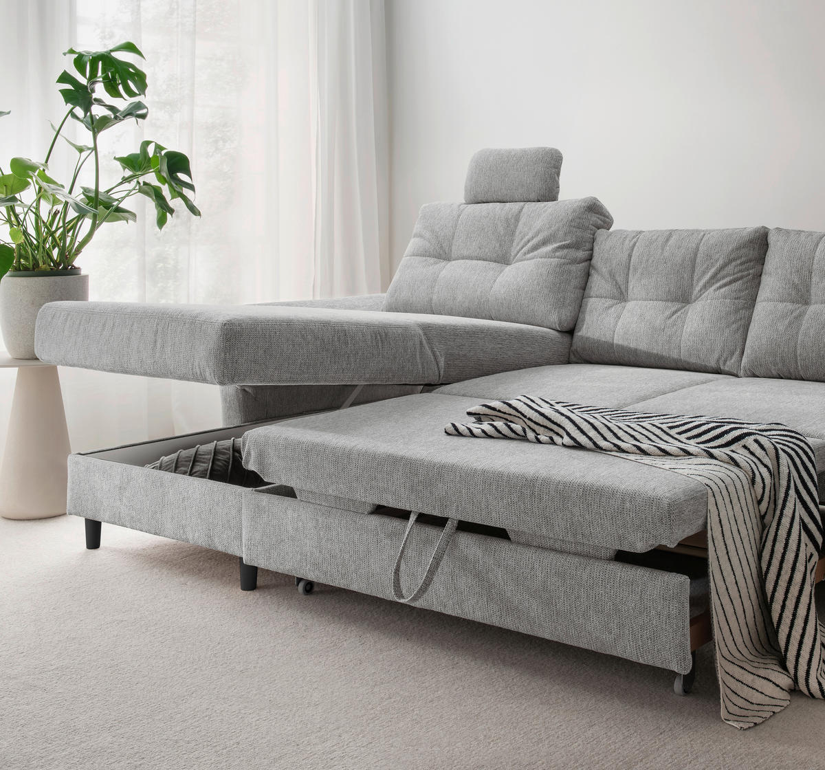 WOHNLANDSCHAFT in Chenille Silberfarben  - Silberfarben/Schwarz, Modern, Holz/Textil (176/338/206cm) - Livetastic