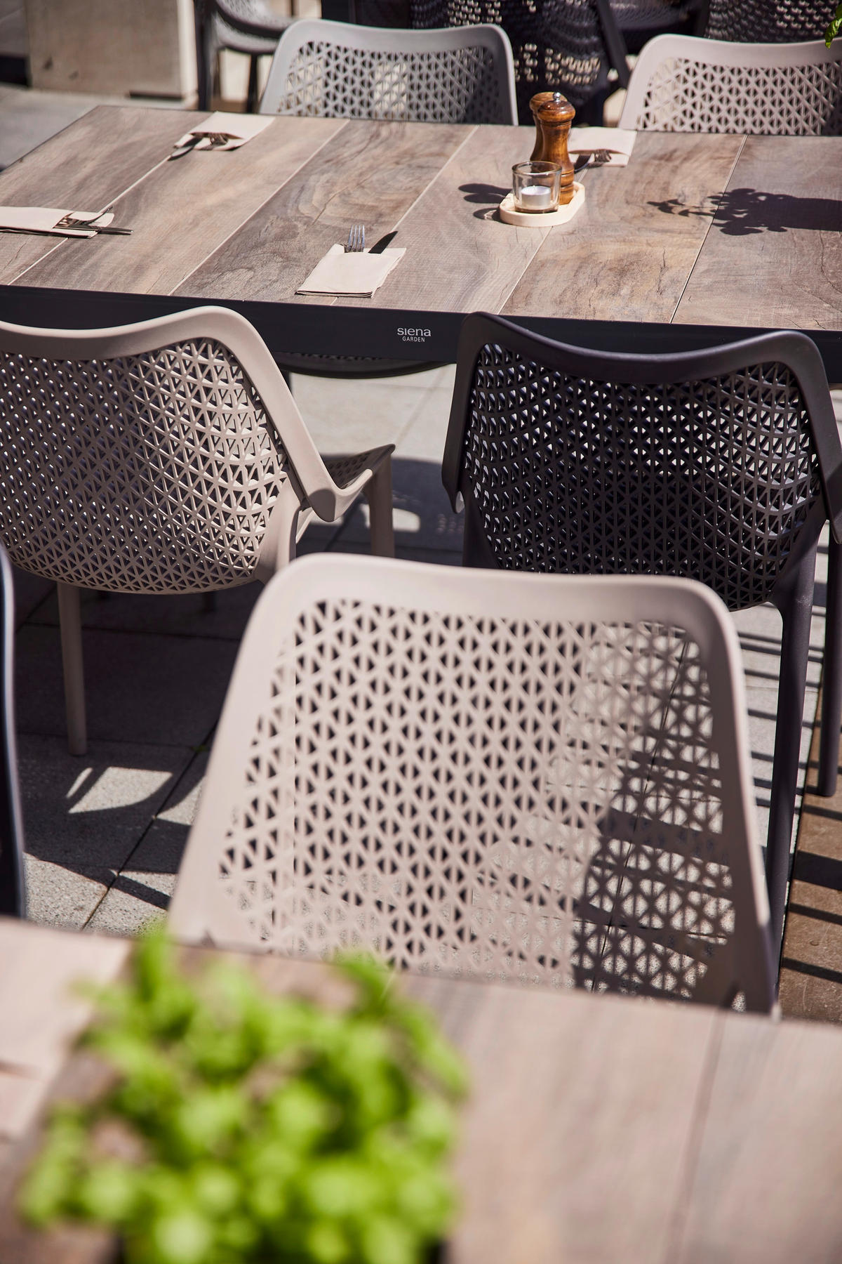 GARTENGARNITUR 3-teilig Stahl  - Taupe/Anthrazit, Basics, Kunststoff/Metall (70/81/70cm) - Siena Garden