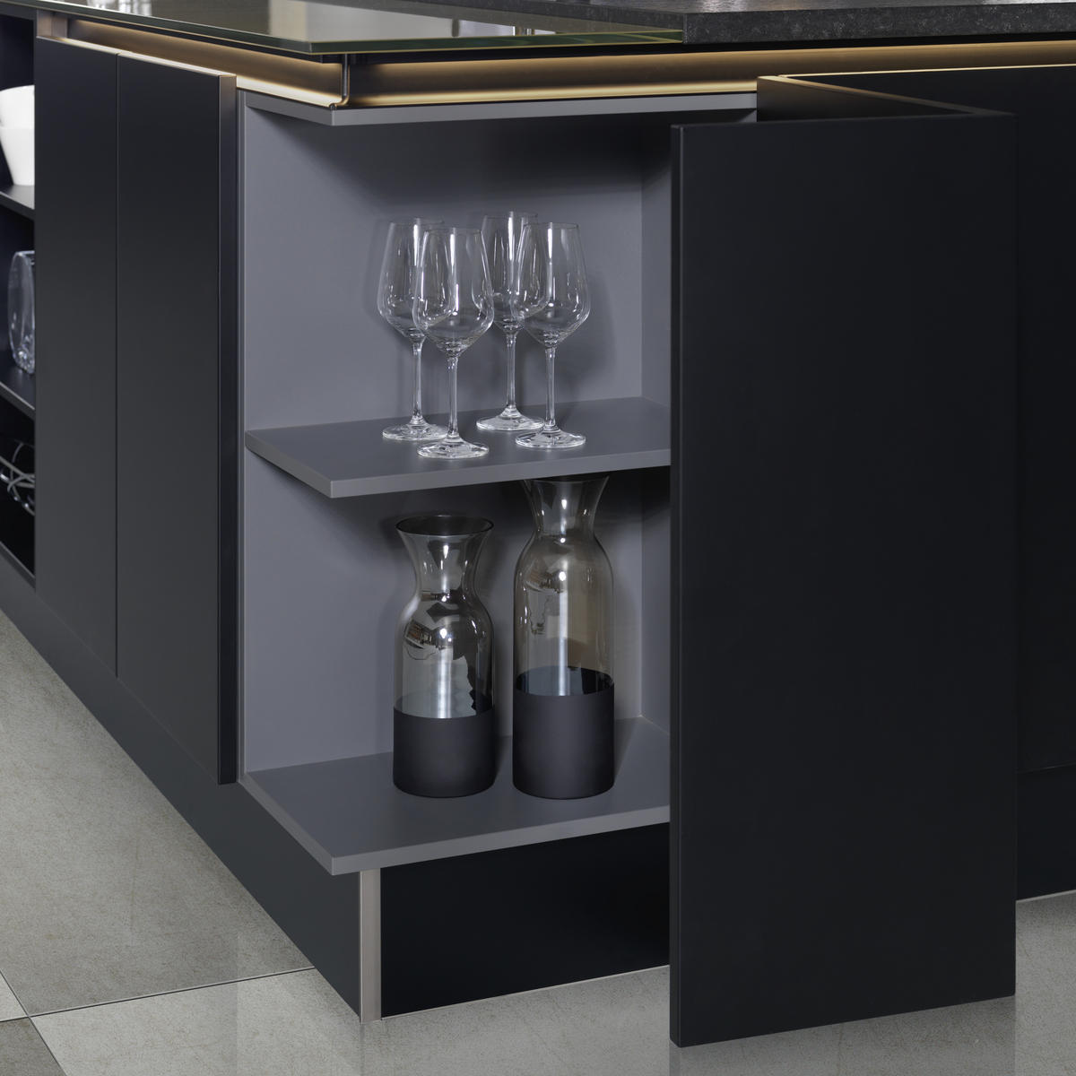 EINBAUKÜCHE   - Goldfarben/Schwarz, Design, Holzwerkstoff - Dieter Knoll