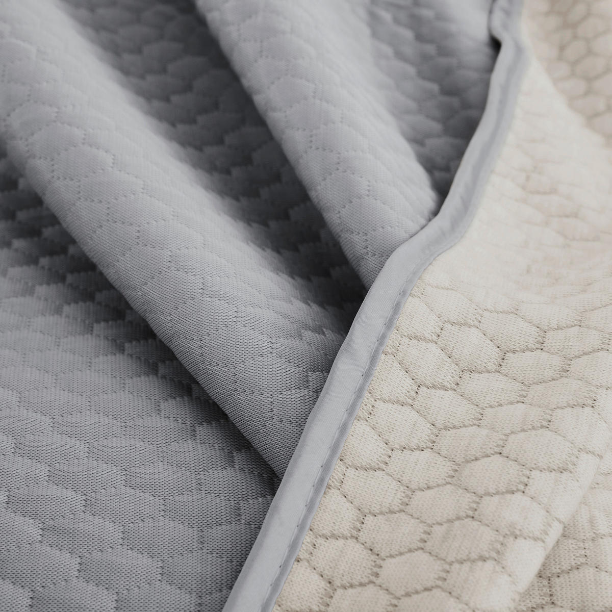 KUEHLENDE SOMMERDECKE SUMMER COOL 150/200 cm  - Beige/Grau, Basics, Textil (150/200cm) - Ibena