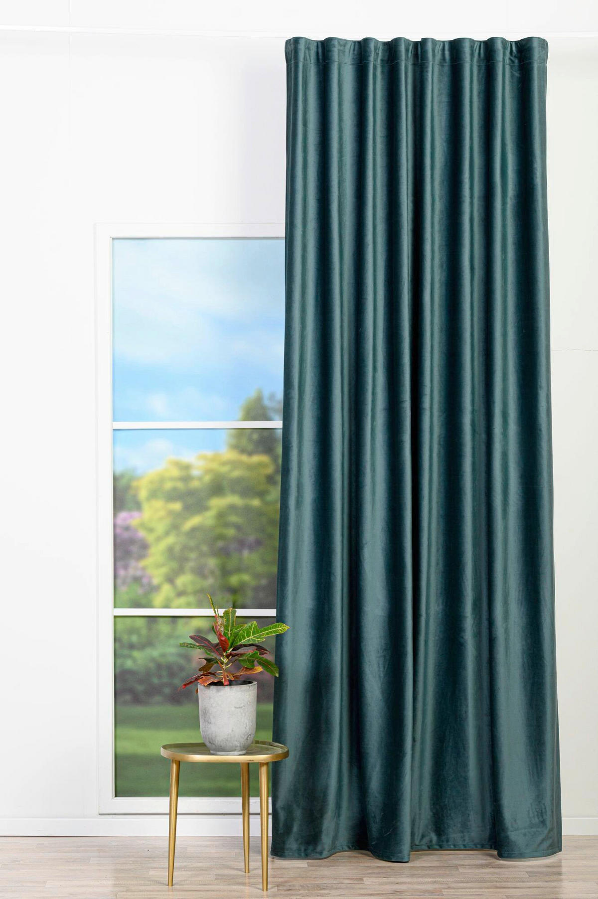 DRAPERIE CONFECȚIONATĂ black-out (nu permite trecerea luminii)  - verde smarald, Basics, textil (24/31/4cm)