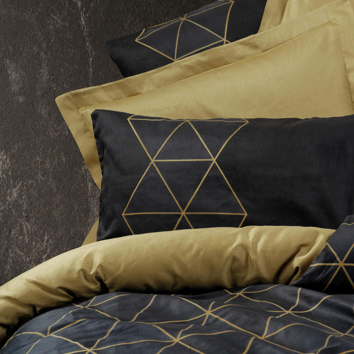 BETTWÄSCHE Renforcé 135/200 cm  - Goldfarben/Schwarz, Basics, Textil (135/200cm)