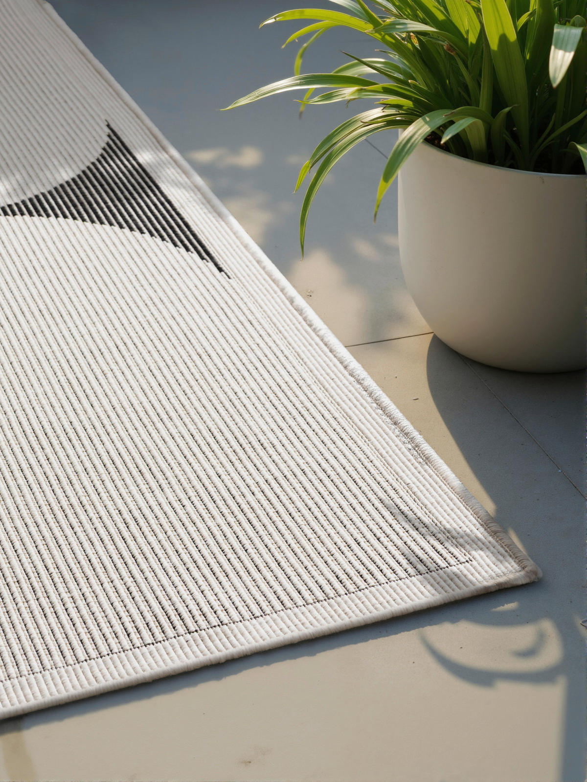 OUTDOORTEPPICH 120/170 cm Duet Schwarz, Weiß  - Schwarz/Weiß, Design, Kunststoff (120/170cm)