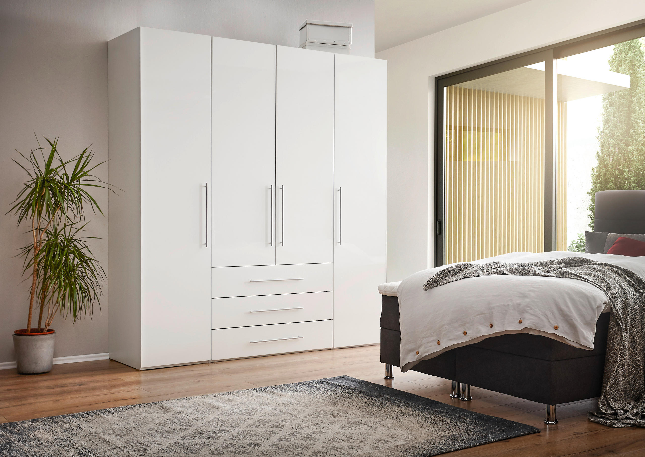 KLEIDERSCHRANK 196/219/59 cm 4-türig Weiß, Weiß Hochglanz  - Weiß Hochglanz/Alufarben, KONVENTIONELL, Holzwerkstoff/Metall (196/219/59cm) - Carryhome