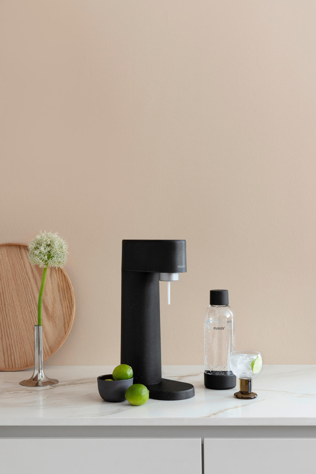 WASSERSPRUDLER WOODY BLACK  - Schwarz, Basics, Naturmaterialien/Kunststoff (24.5/13/41cm) - mysoda