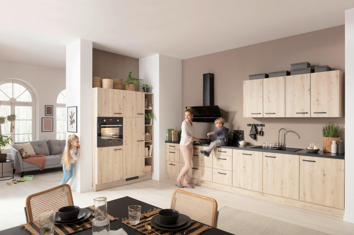 ECKKÜCHE 215/420 cm  in Schwarz, Eichefarben  - Eichefarben/Schwarz, Basics, Holzwerkstoff/Metall (215/420cm) - Venda