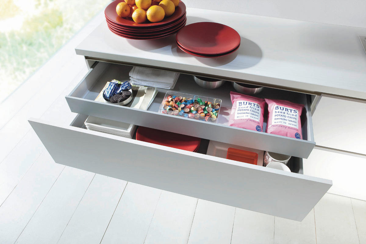 EINBAUKÜCHE   - Design, Holzwerkstoff - Novel