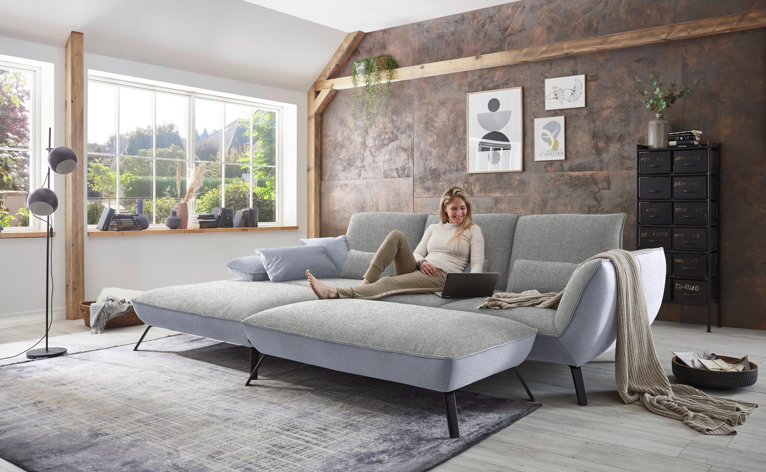 ECKSOFA in Flachgewebe Hellgrau  - Hellgrau/Schwarz, Design, Textil/Metall (191/301cm) - Moderano