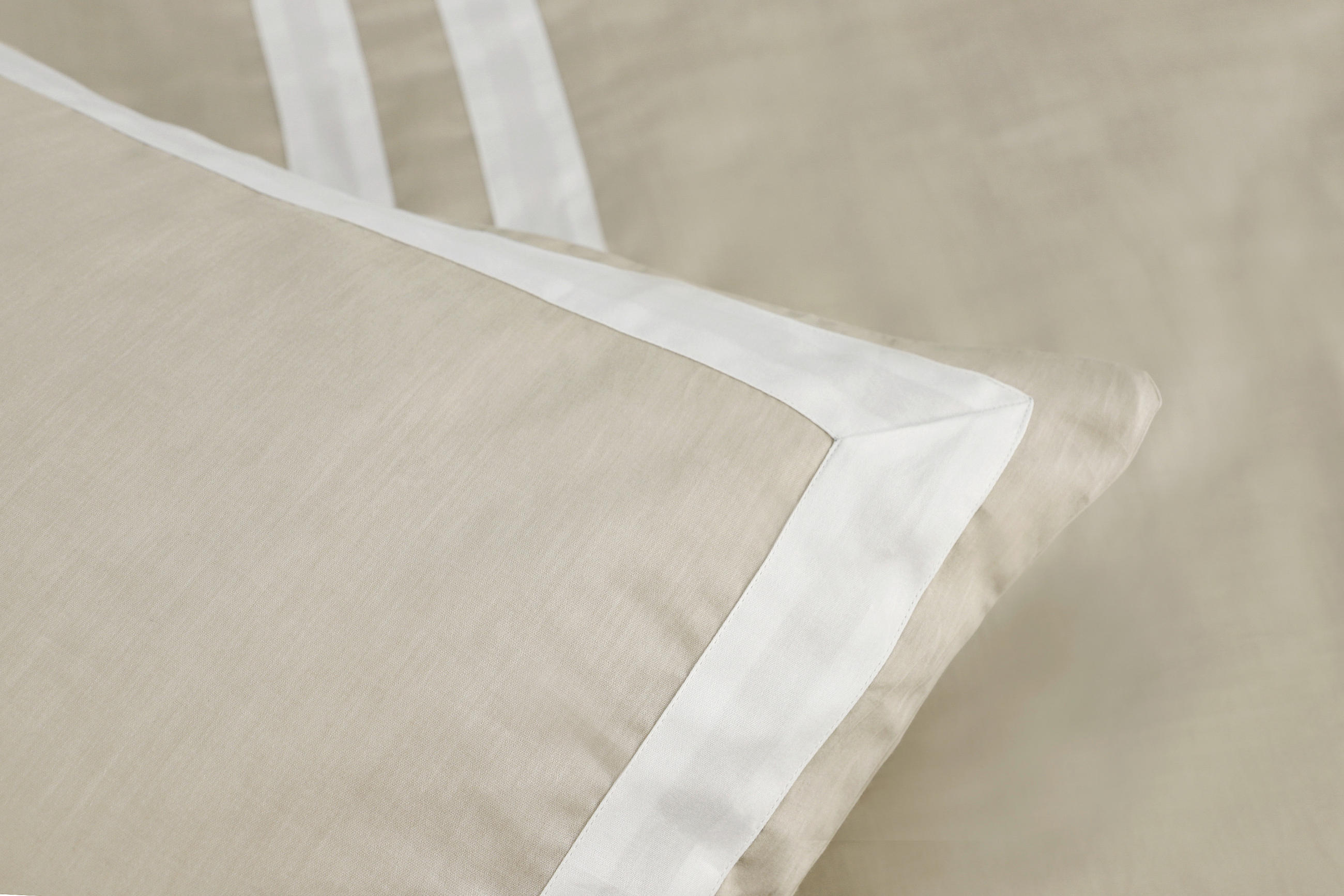 WENDEBETTWÄSCHE Marcel.Remus.Design - Son Vida beige Satin 155/220 cm  - Beige/Weiß, Design, Textil (155/220cm) - Marcel Remus