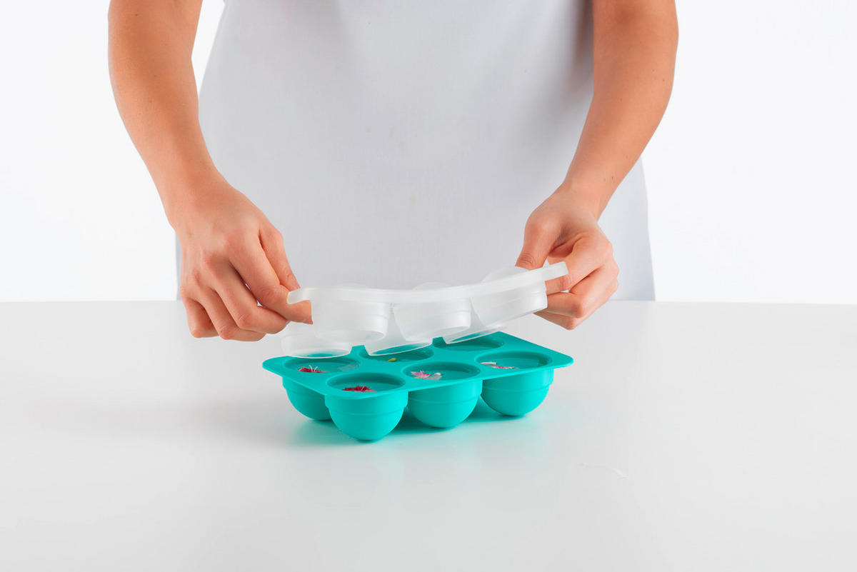 POSODA ZA KOCKE LEDU - turkizna, Basics, umetna masa (13/5,5/20,5cm) - LEKUE