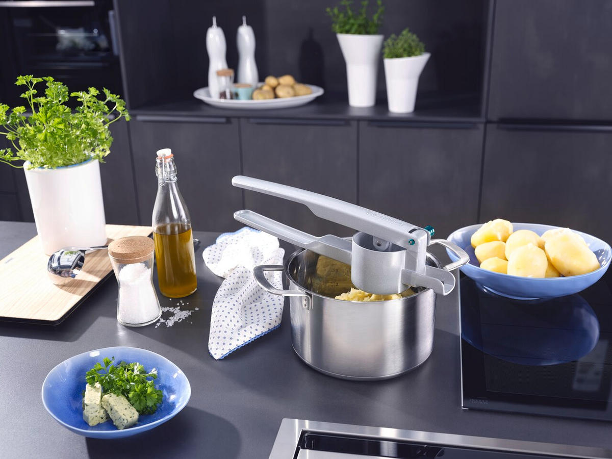 KARTOFFELPRESSE Kartoffel- und Spätzlepresse  - Grau, Basics, Metall (41/9,2/10cm) - Leifheit