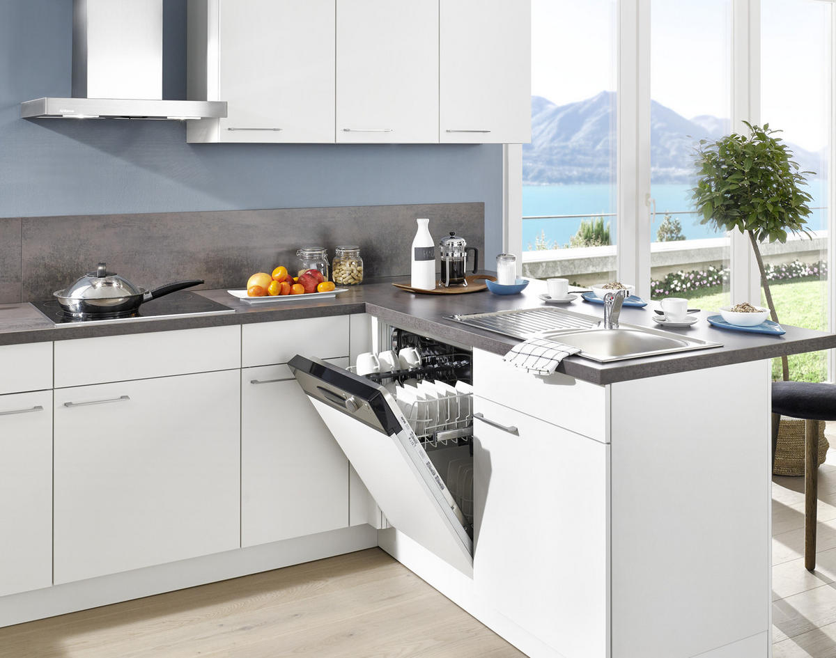 KUCHYNĚ NA MÍRU FLORIAN - Design, kompozitní dřevo - Celina