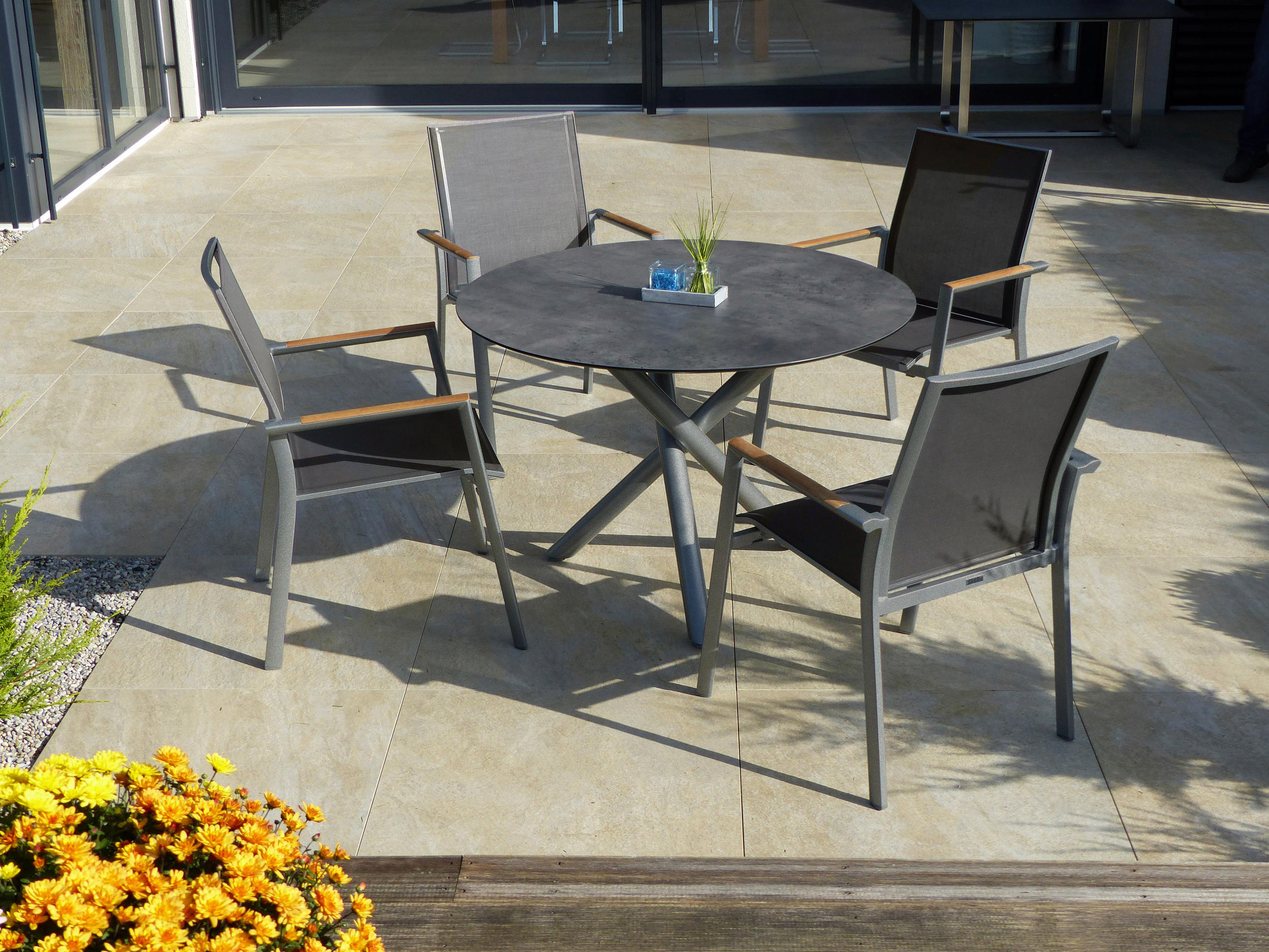 GARTENTISCHPLATTE rund 110/110/1,3 cm Kunststoff  - Grau, Design, Kunststoff (110/110/1,3cm) - Zebra 