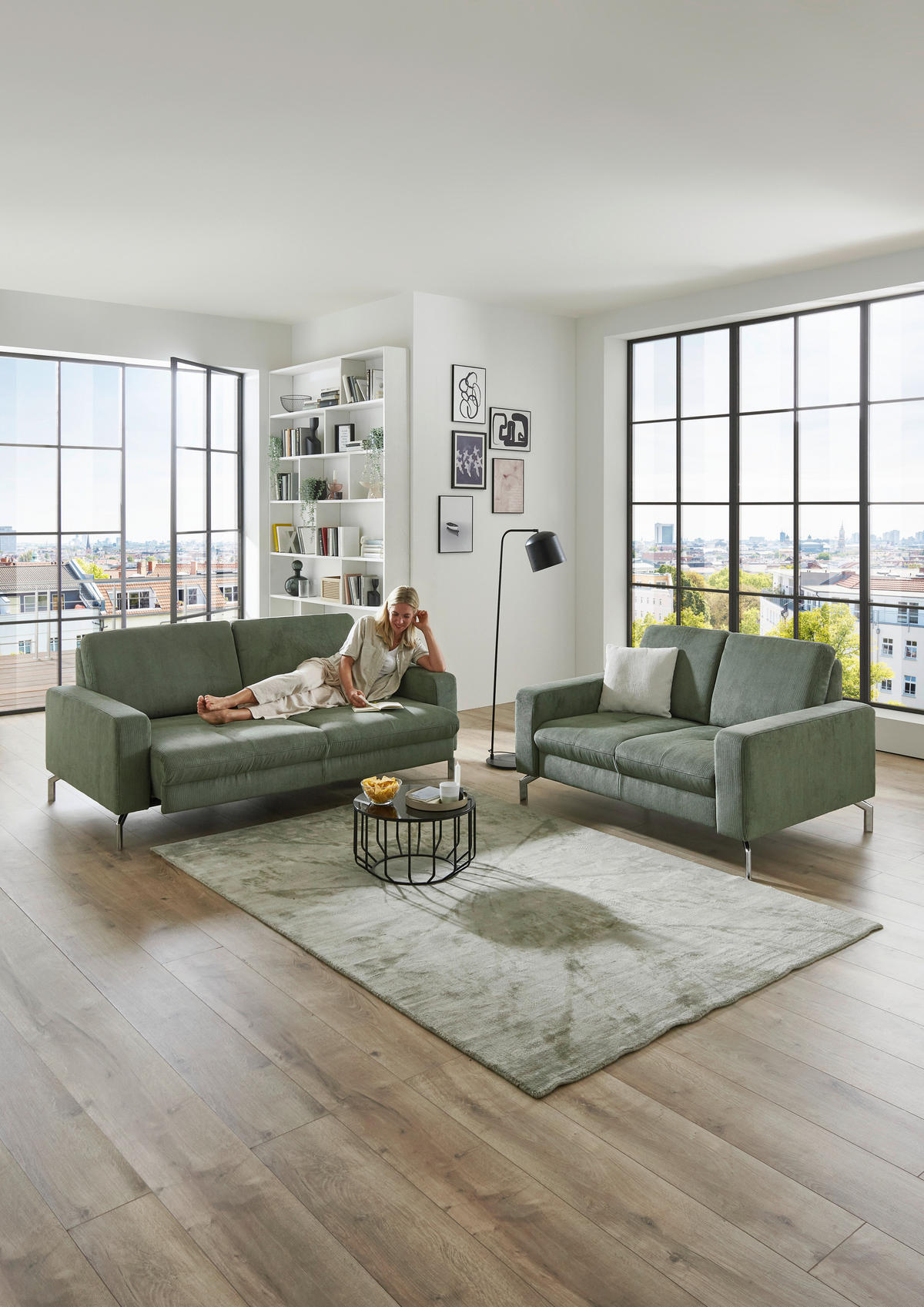 3-SITZER-SOFA Feincord Dunkelgrün  - Chromfarben/Dunkelgrün, Design, Textil/Metall (194/87/105cm) - Beldomo Style