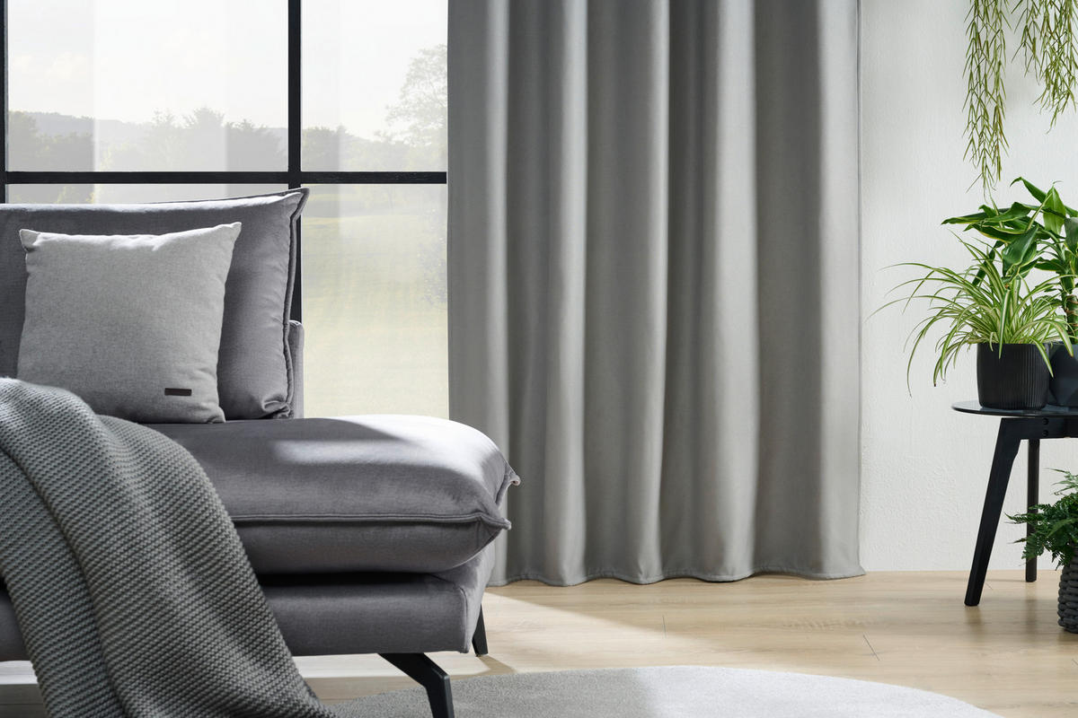 WÄRMESCHUTZVORHANG blickdicht  - Grau, KONVENTIONELL, Textil (135/245cm)