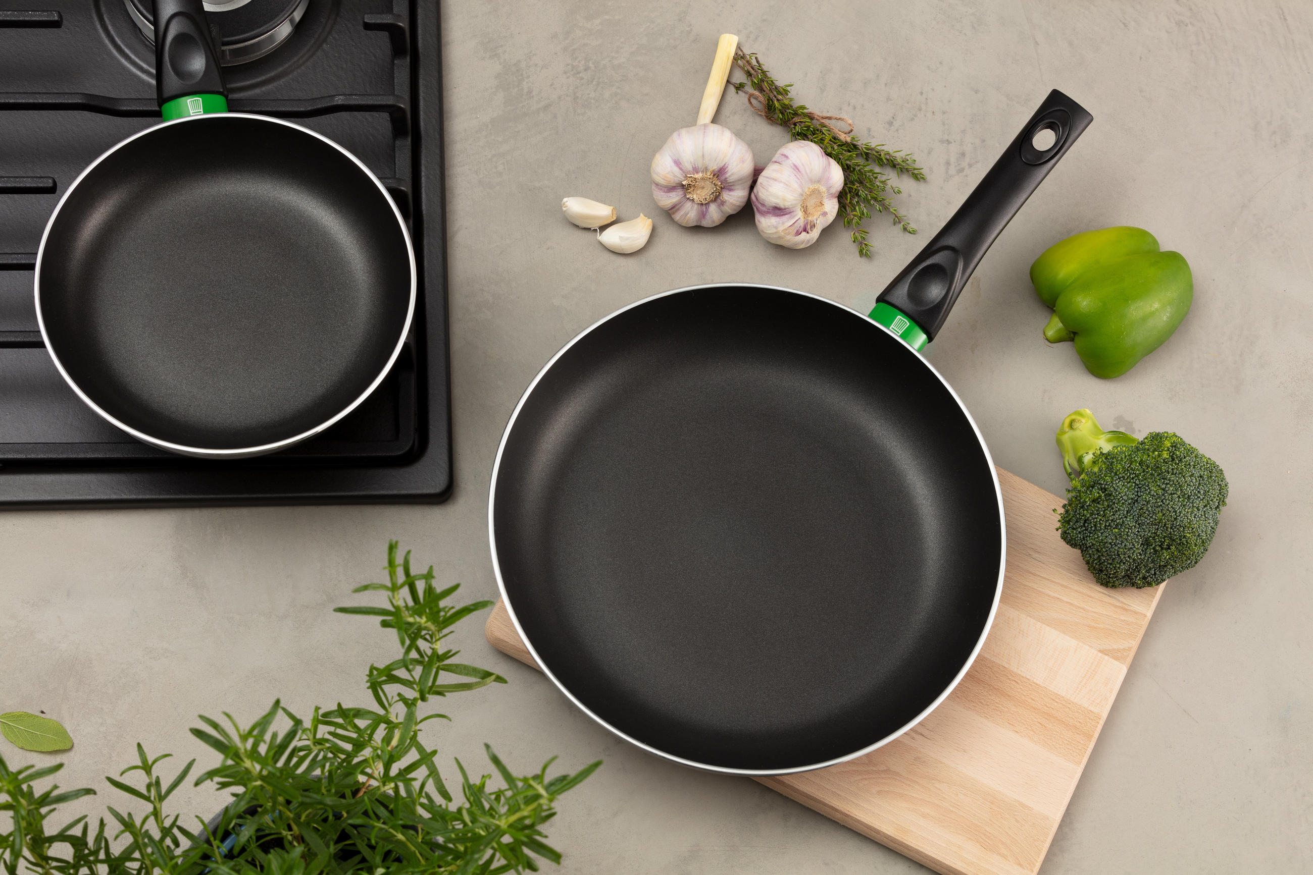 TIGAIE PENTRU PRĂJIT 28 cm  - verde/negru, Design, metal (28cm) - Chefkoch+Fackelmann