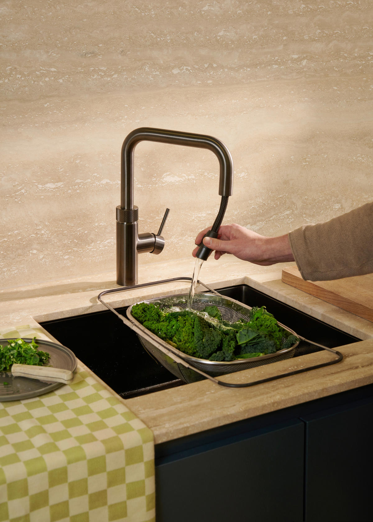KÜCHENARMATUR Flex Square  - Graphitfarben, Basics, Metall (4/33/25,6cm) - Quooker