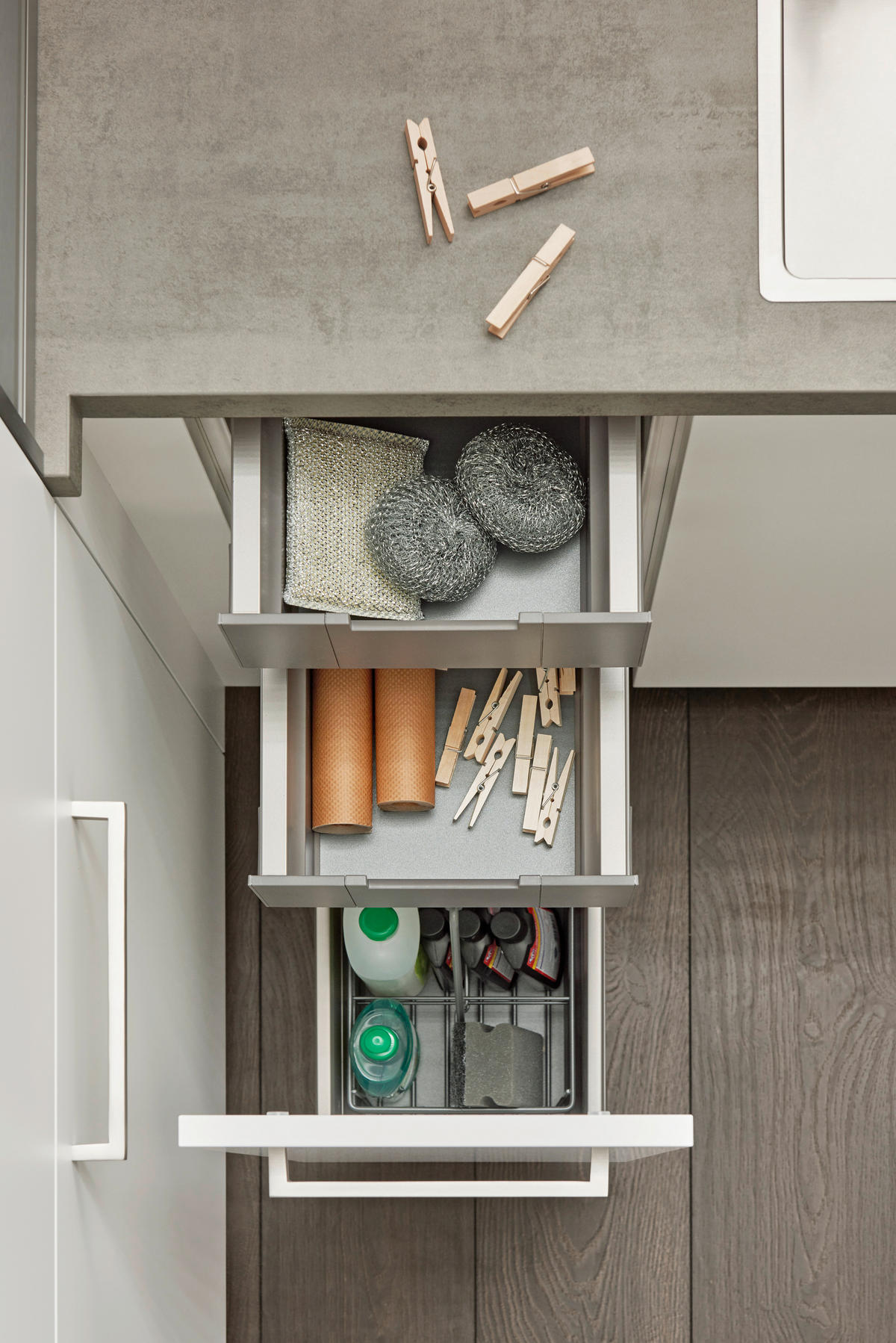 HAUSWIRTSCHAFTSRAUM  in Weiß  - Weiß, Design, Holzwerkstoff - Dieter Knoll