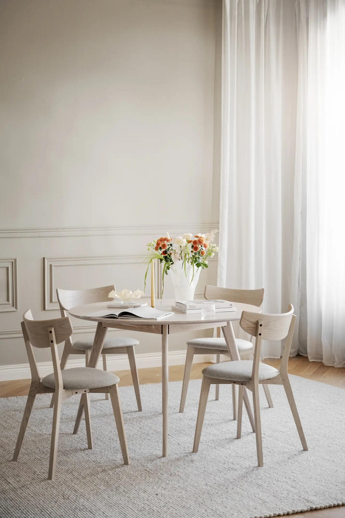 MATBORD i trä 115/115/75 cm   - ek Bianco, Klassisk, trä (115/115/75cm) - Rowico