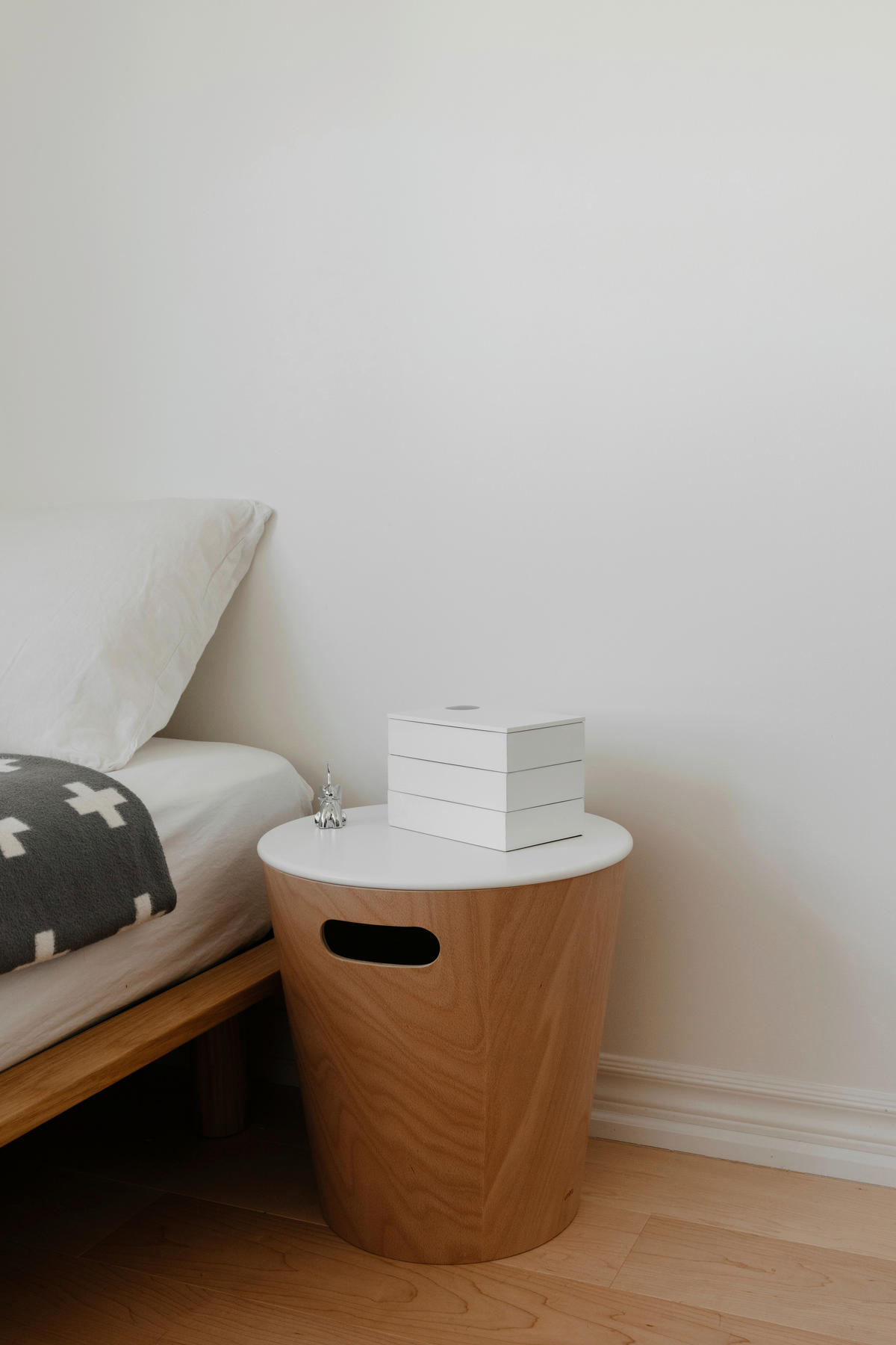 SCHMUCKBOX - Weiß, Basics, Holzwerkstoff (12/13/19cm) - Umbra