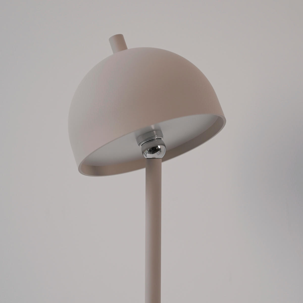 AKKU-STEHLEUCHTE 18/18/126 cm    - Sandfarben, Design, Kunststoff/Metall (18/18/126cm) - Schöner Wohnen